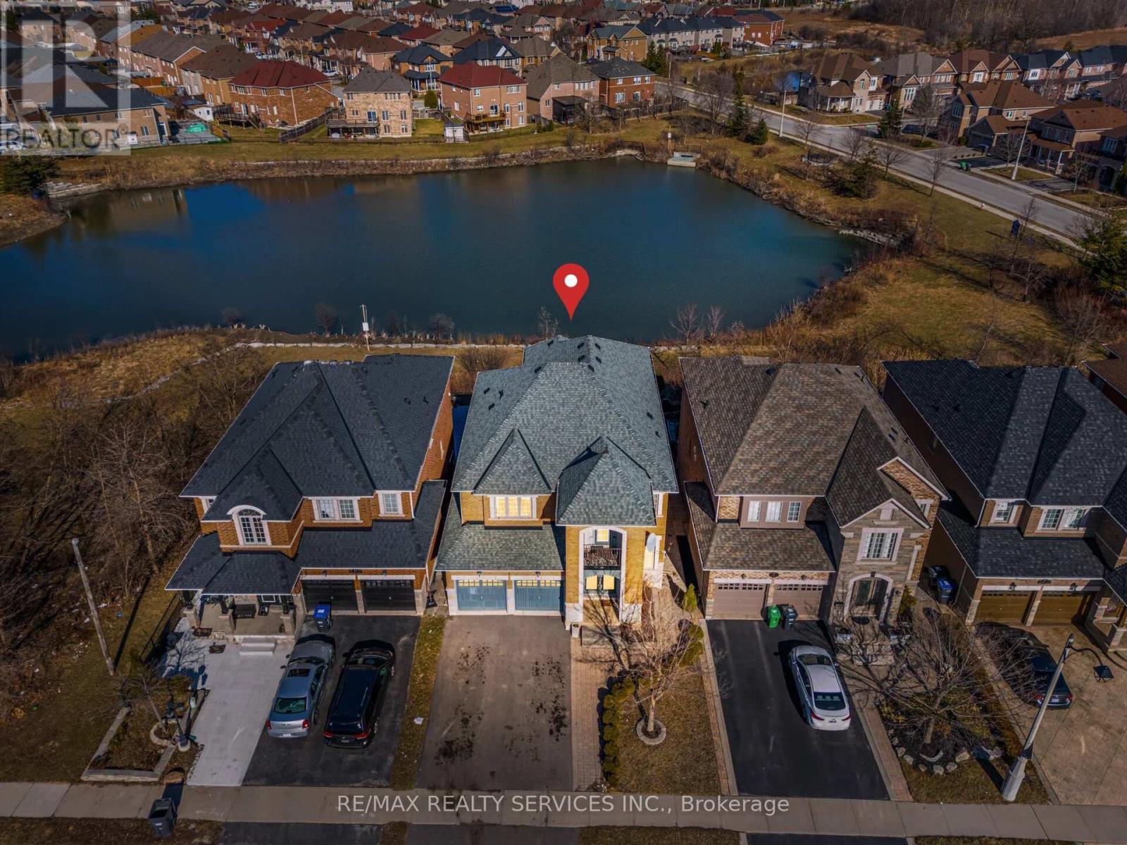 Property at 9 WATCHMAN ROAD image 1