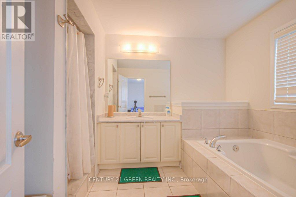 30 Cooke Avenue, Brantford, Ontario  N3T 0S1 - Photo 20 - X12117053