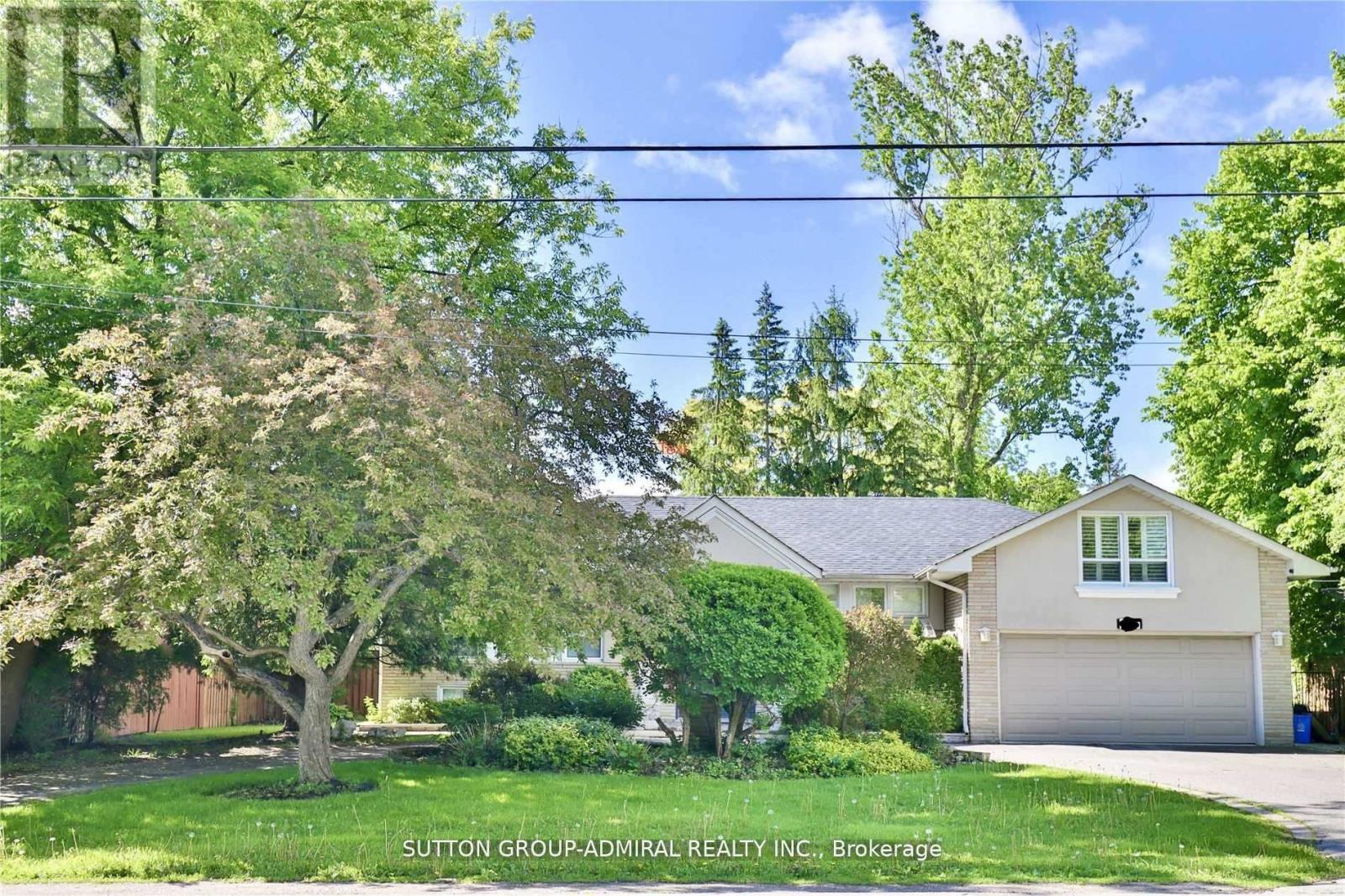 Property at 135 ELGIN STREET image 1