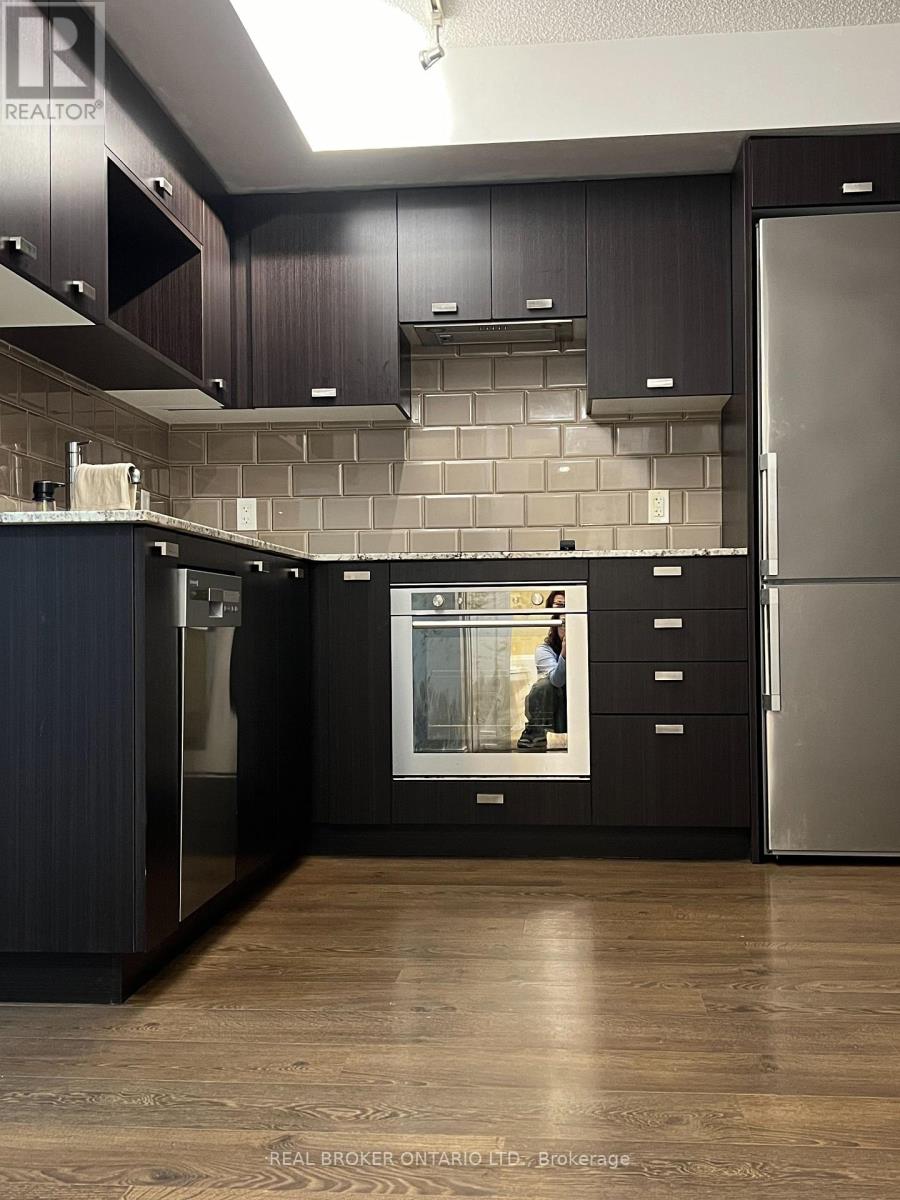 1620 - 275 Village Green Square, Toronto, Ontario  M1S 0L8 - Photo 5 - E12121097