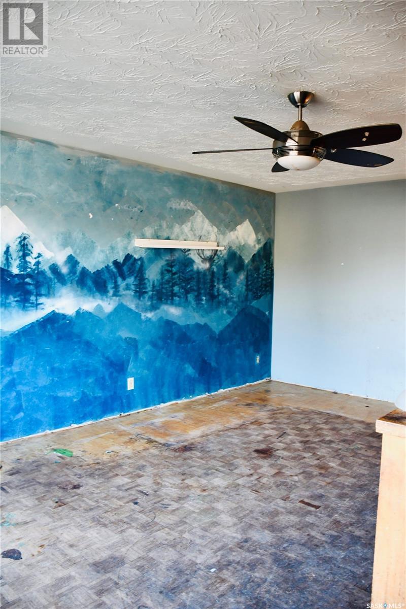 Property at 321 Y AVENUE S image 3