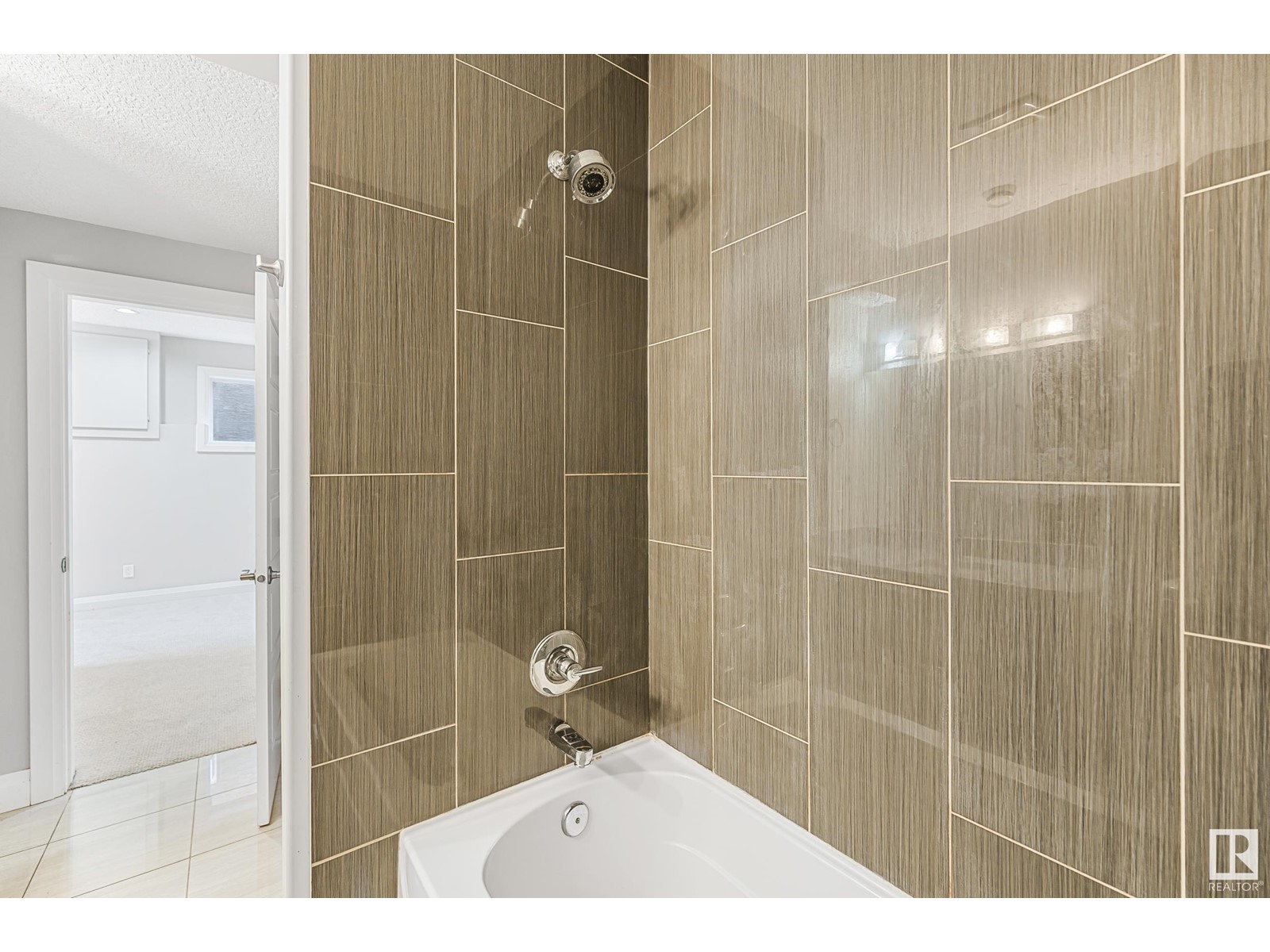 550 Albany Wy Nw, Edmonton, Alberta  T6V 1J6 - Photo 19 - E4432241