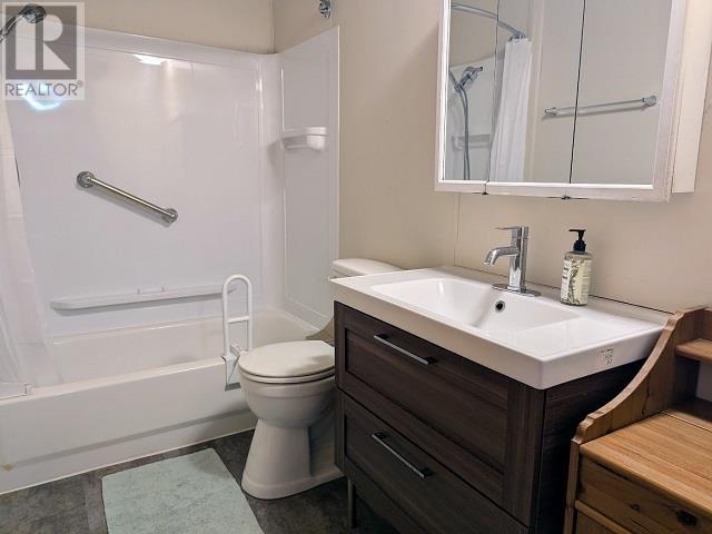 49 Bay St, Wabigoon, Ontario  P8N 1N6 - Photo 5 - TB250970