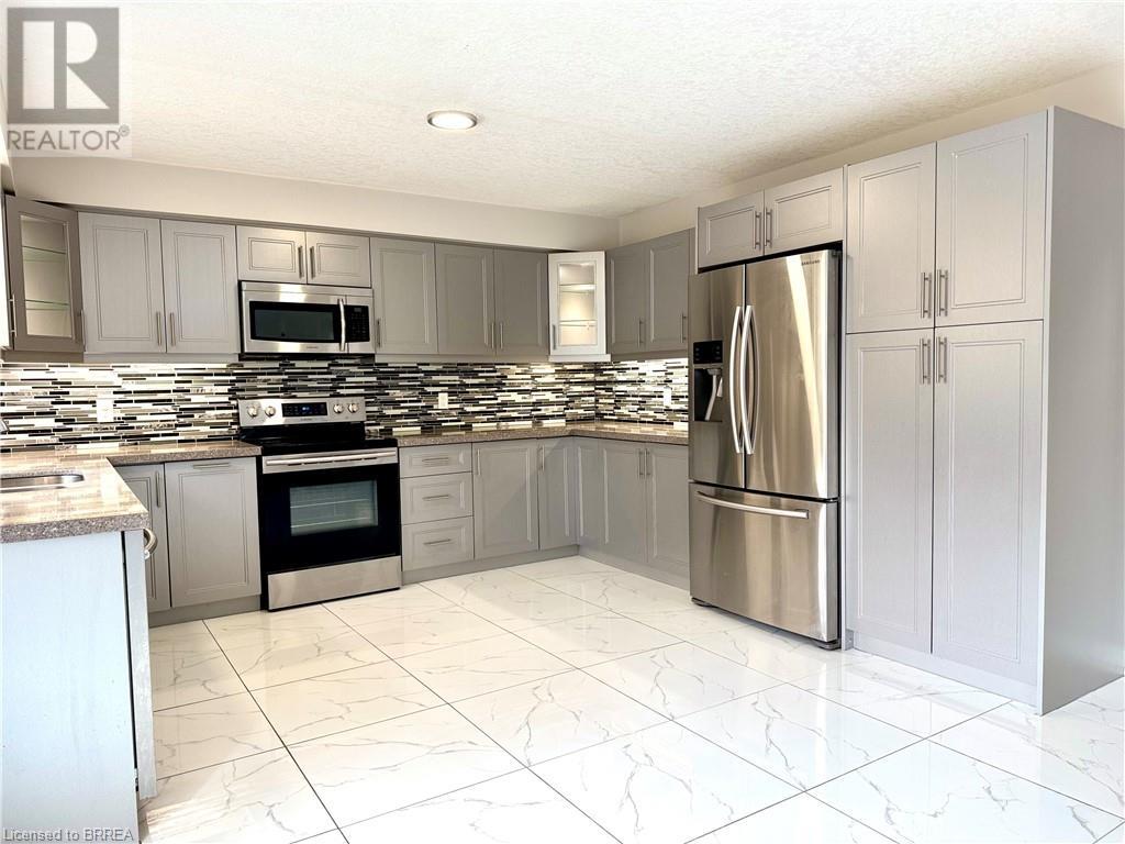 687 Spitfire Street, Woodstock, Ontario  N4T 0B1 - Photo 7 - 40721314