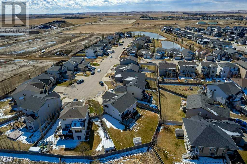 8 Bondar Gate, Carstairs, Alberta  T0M 0N0 - Photo 45 - A2213376