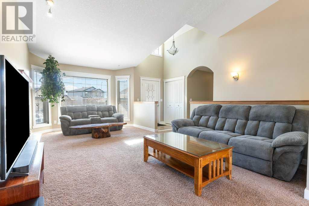 8 Bondar Gate, Carstairs, Alberta  T0M 0N0 - Photo 11 - A2213376