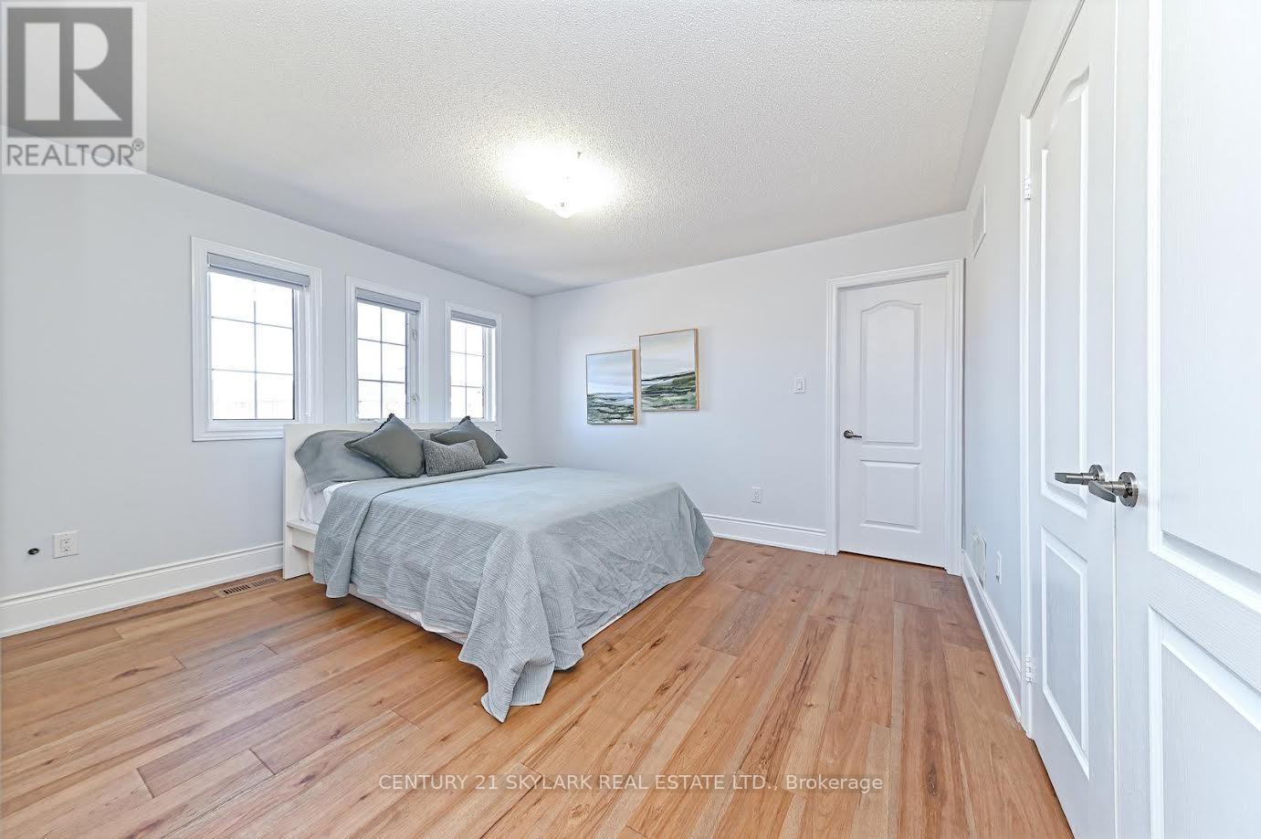 45 Kidbrook Road, Brampton, Ontario  L6P 2A6 - Photo 18 - W12120885