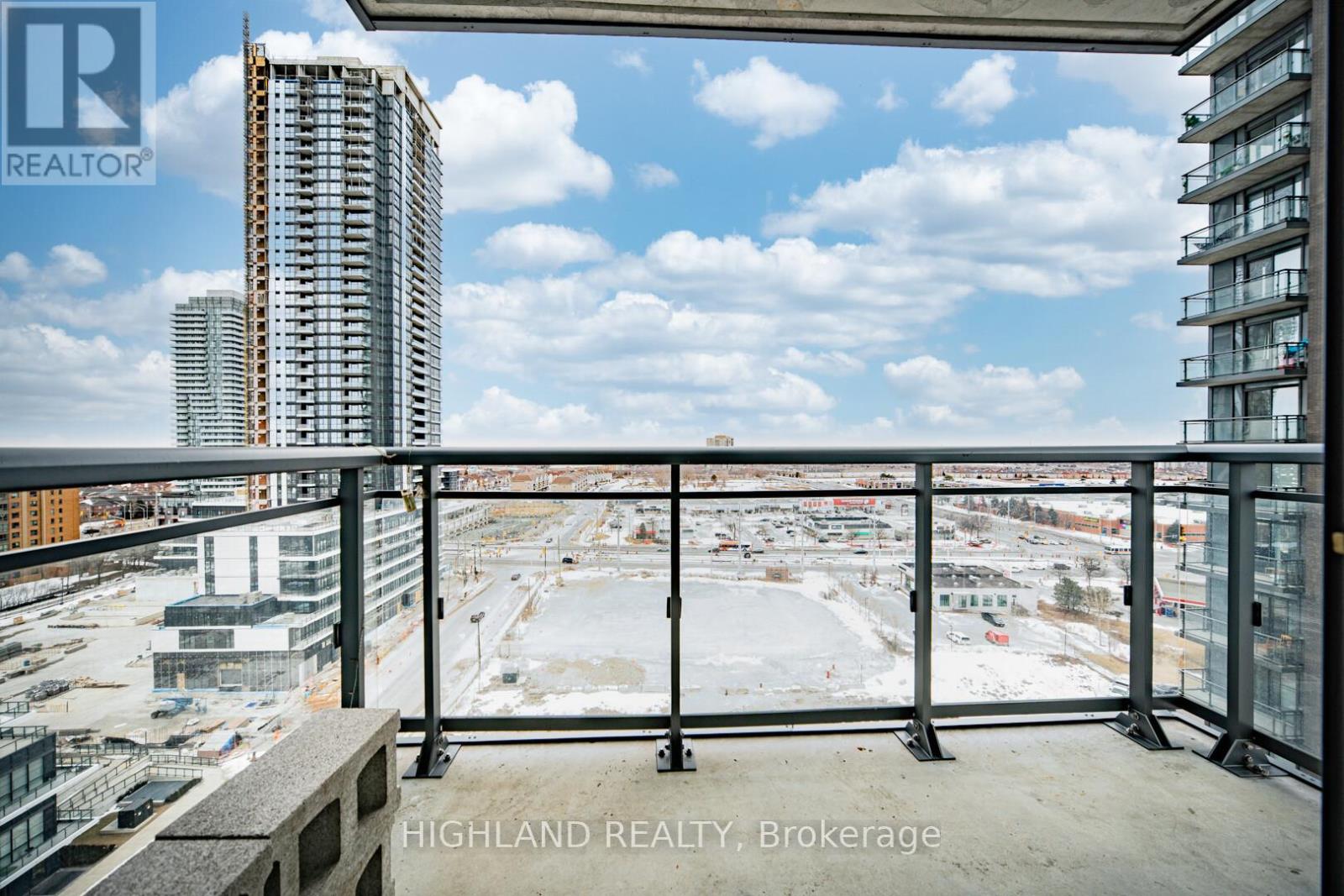 1319 - 5033 Four Springs Avenue, Mississauga, Ontario  L5R 0G6 - Photo 4 - W12120893