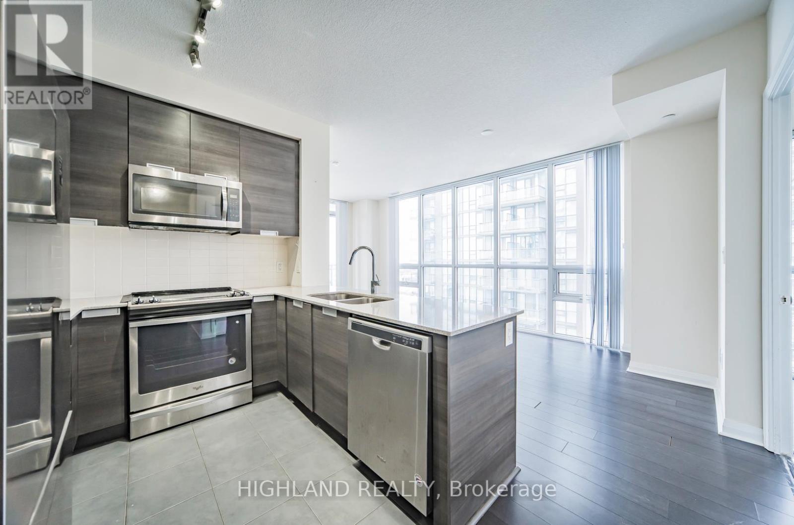 1319 - 5033 Four Springs Avenue, Mississauga, Ontario  L5R 0G6 - Photo 7 - W12120893