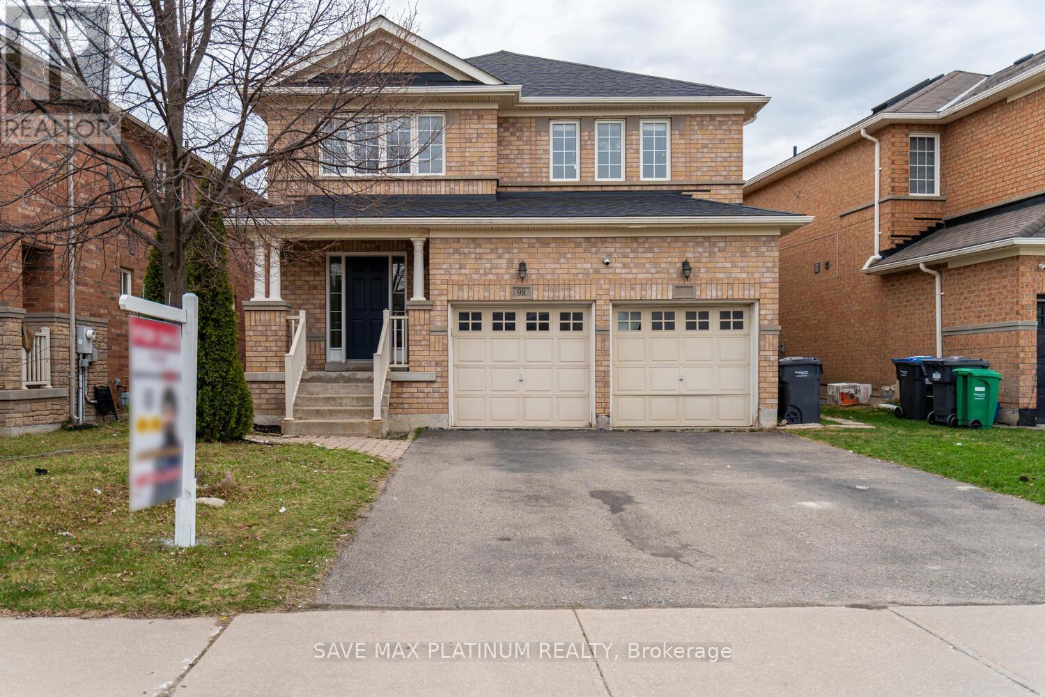 98 Crown Victoria Drive, Brampton, Ontario  L7A 3X6 - Photo 2 - W12120935