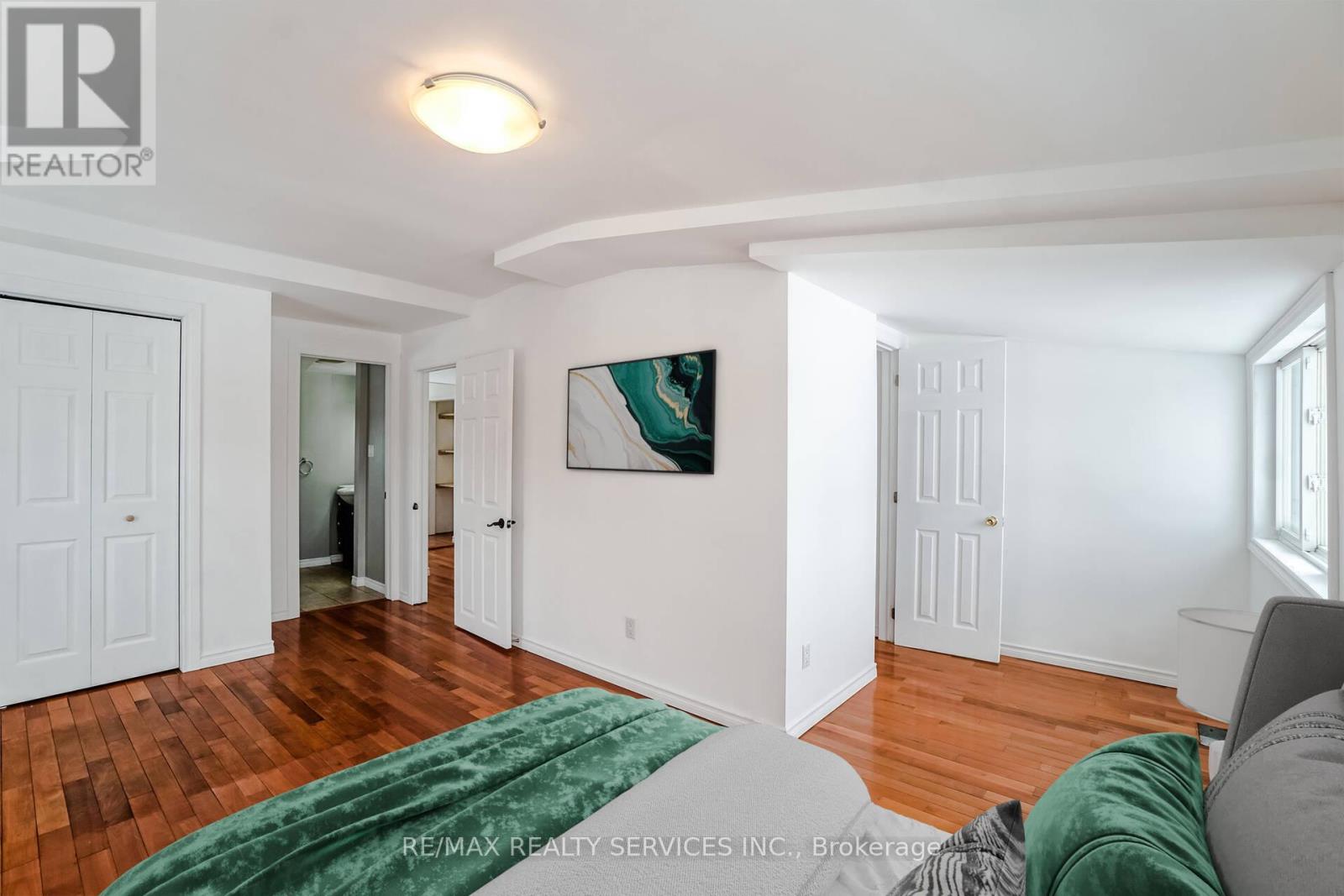 6 Trueman Street, Brampton, Ontario  L6W 3A8 - Photo 39 - W12121006