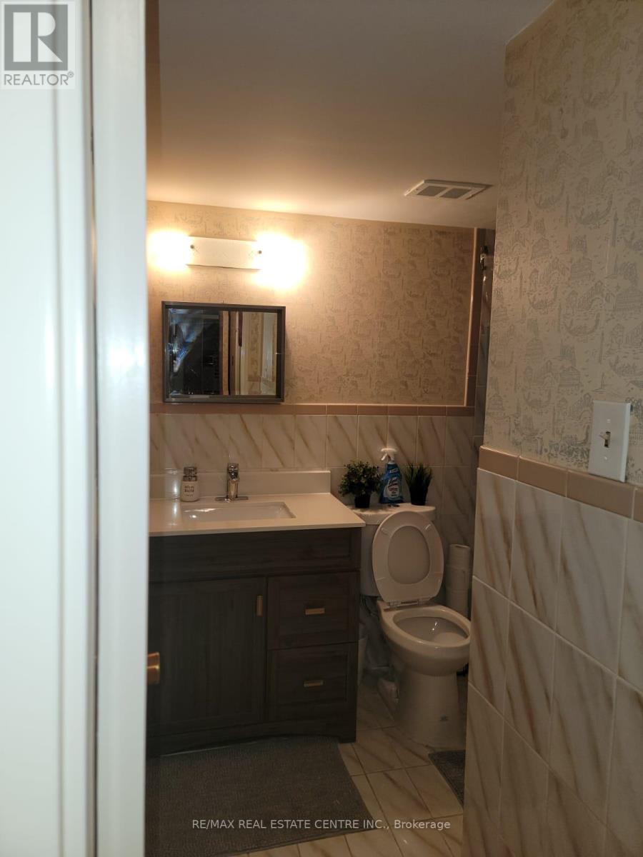 207 - 3577 Derry Road, Mississauga, Ontario  L4T 1B3 - Photo 21 - W12103137
