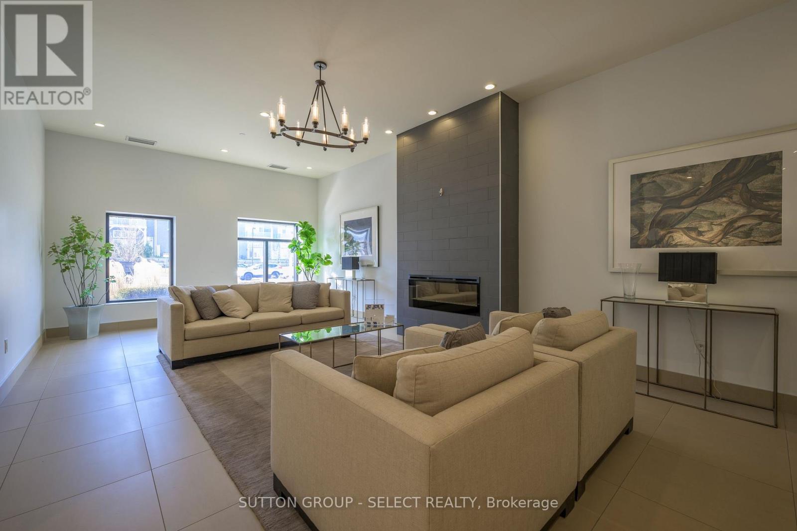 810 - 240 Villagewalk Boulevard, London North, Ontario  N6G 0P6 - Photo 29 - X12121044
