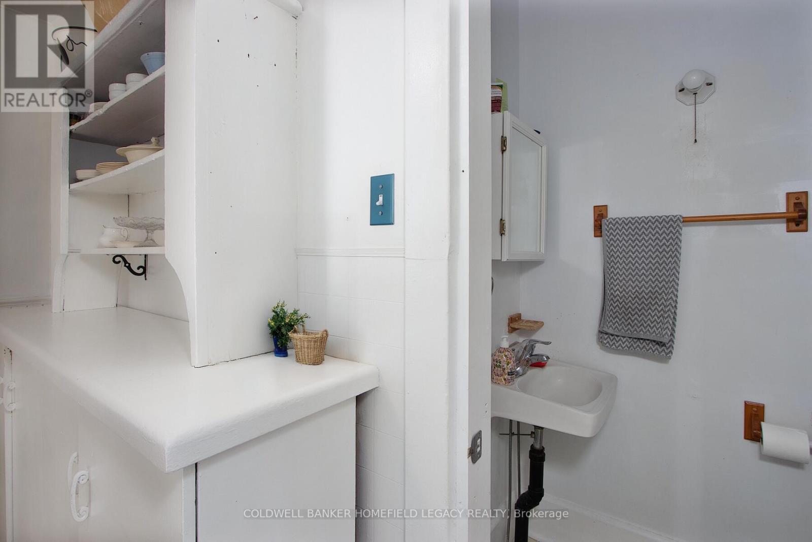 383 Queen Street E, St. Marys, Ontario  N4X 1A1 - Photo 26 - X12121076