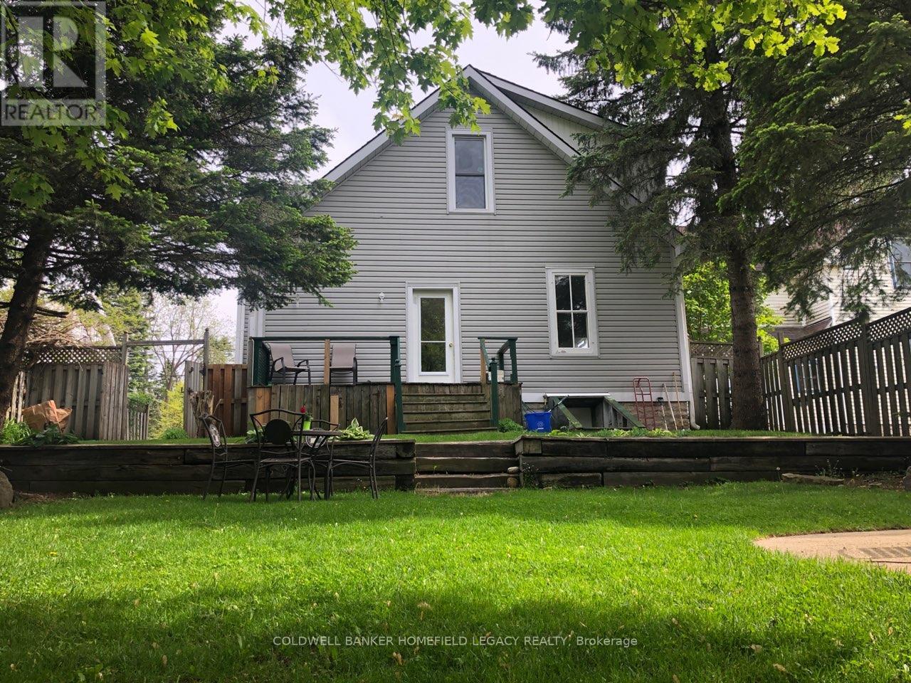 383 Queen Street E, St. Marys, Ontario  N4X 1A1 - Photo 32 - X12121076