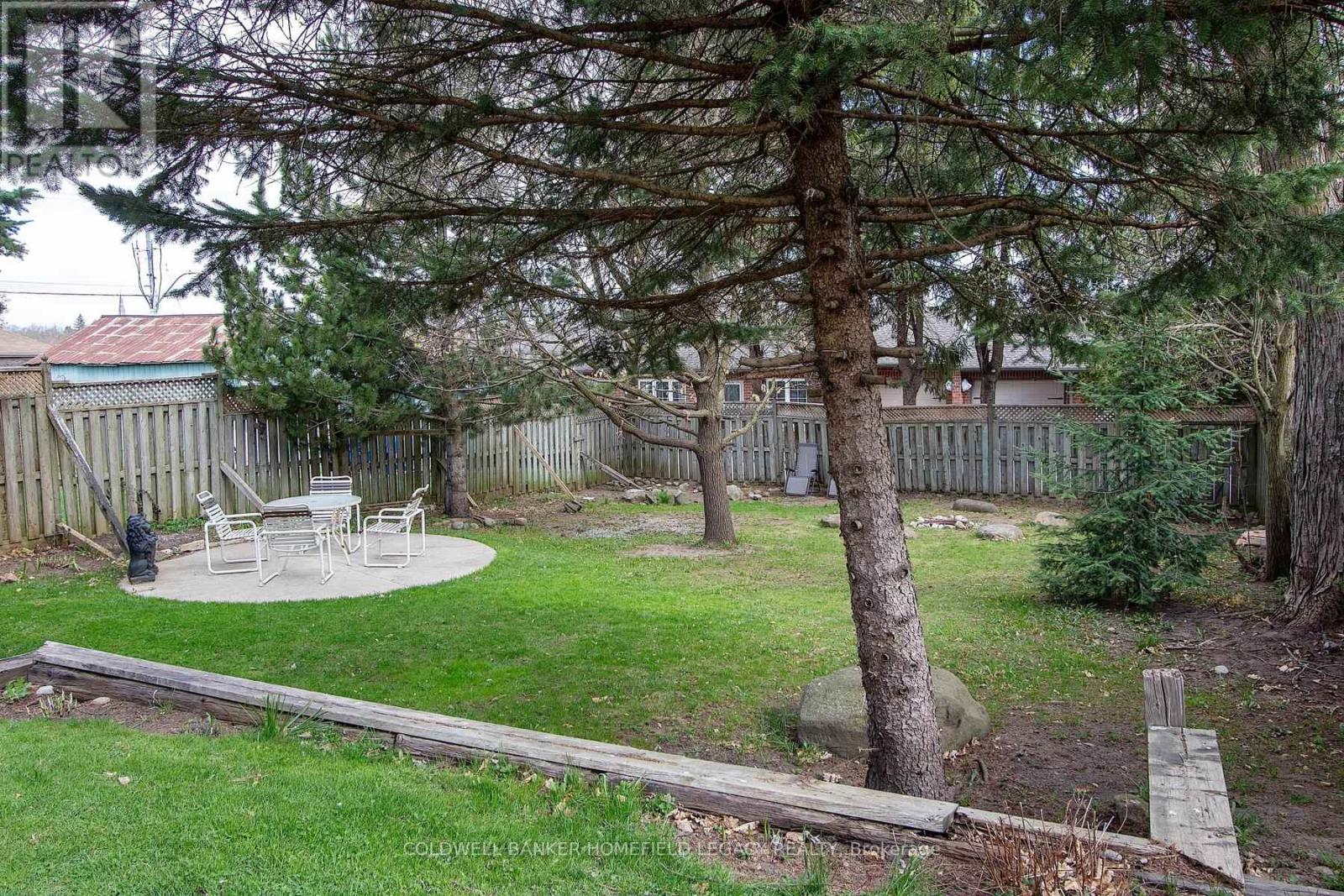 383 Queen Street E, St. Marys, Ontario  N4X 1A1 - Photo 35 - X12121076