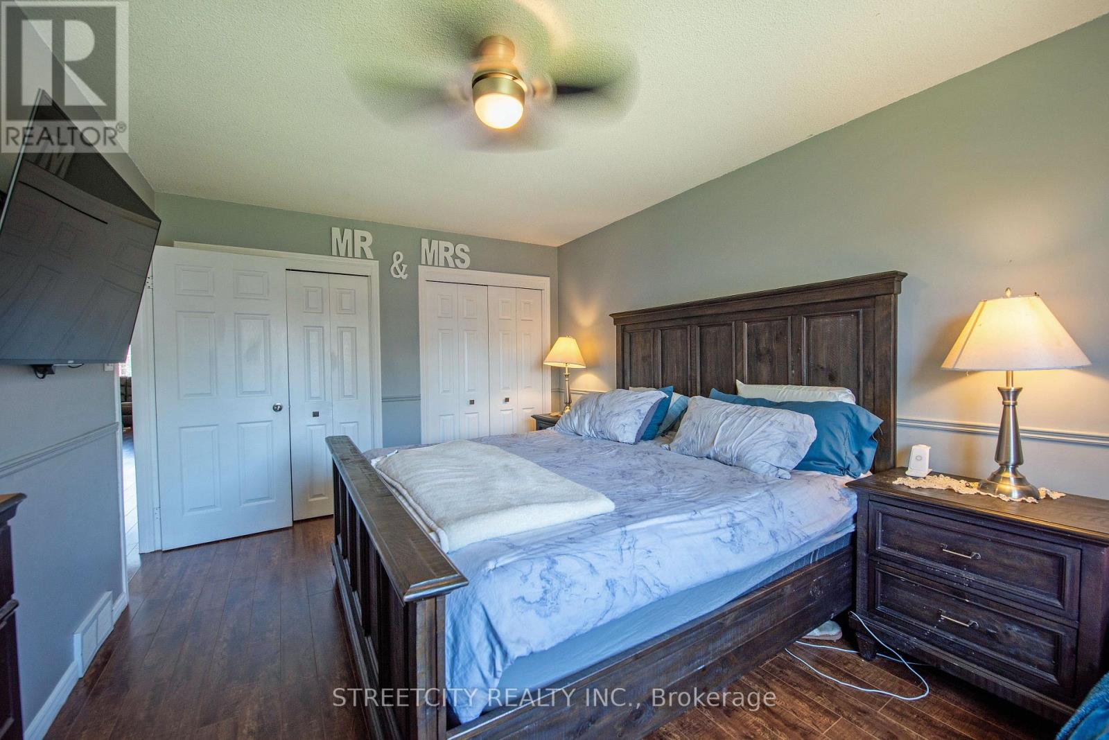 8571 Glendon Drive, Strathroy-Caradoc, Ontario  N0L 1W0 - Photo 24 - X12121098