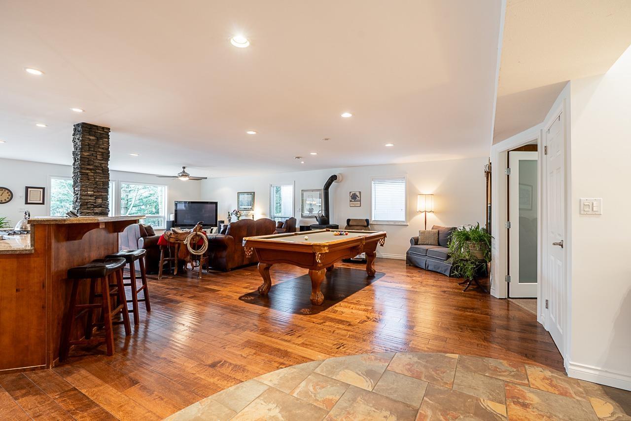Property at 24138 51 AVENUE image 2