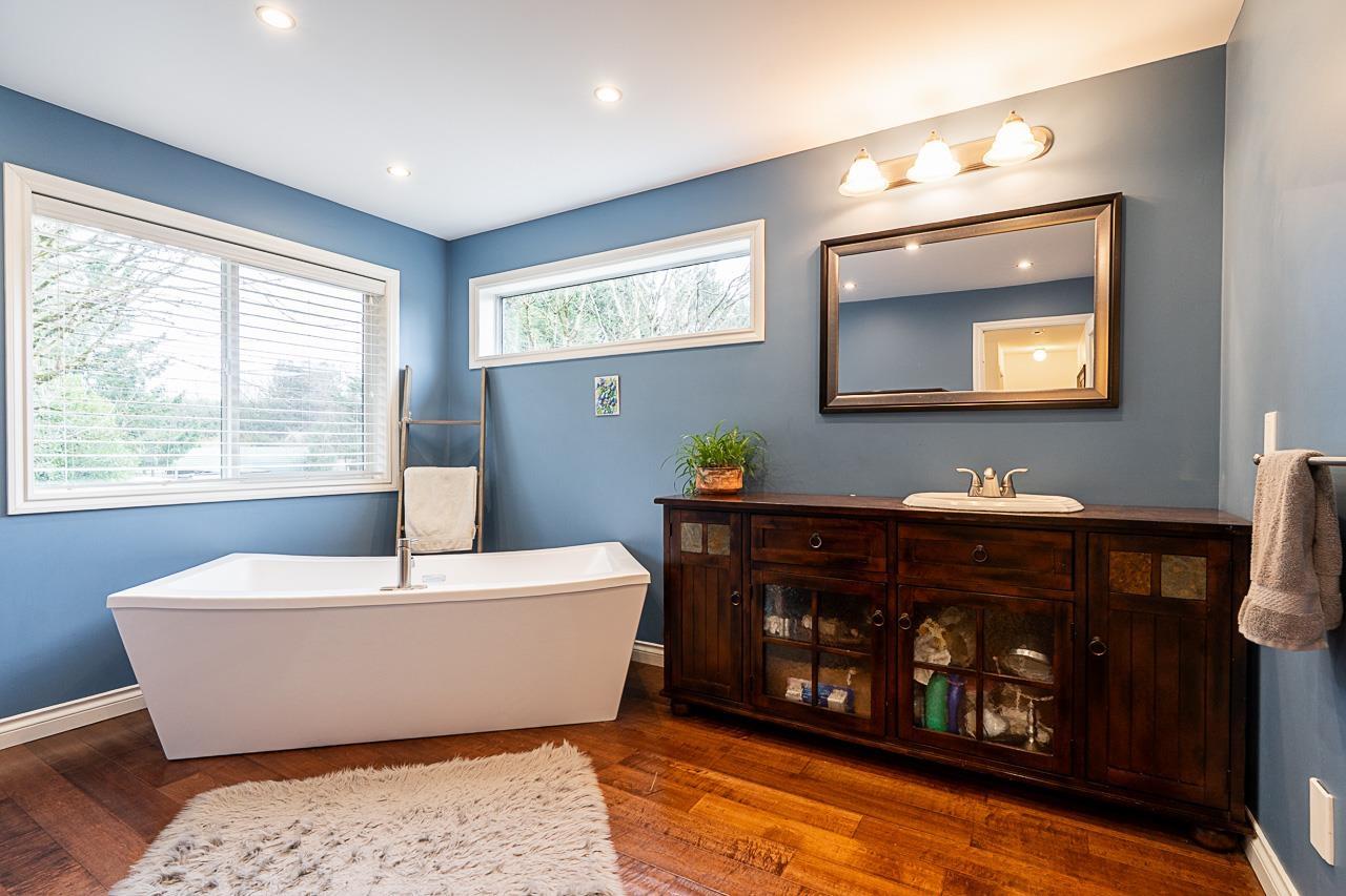 24138 51 Avenue, Langley, British Columbia  V2Z 2M9 - Photo 22 - R2996835