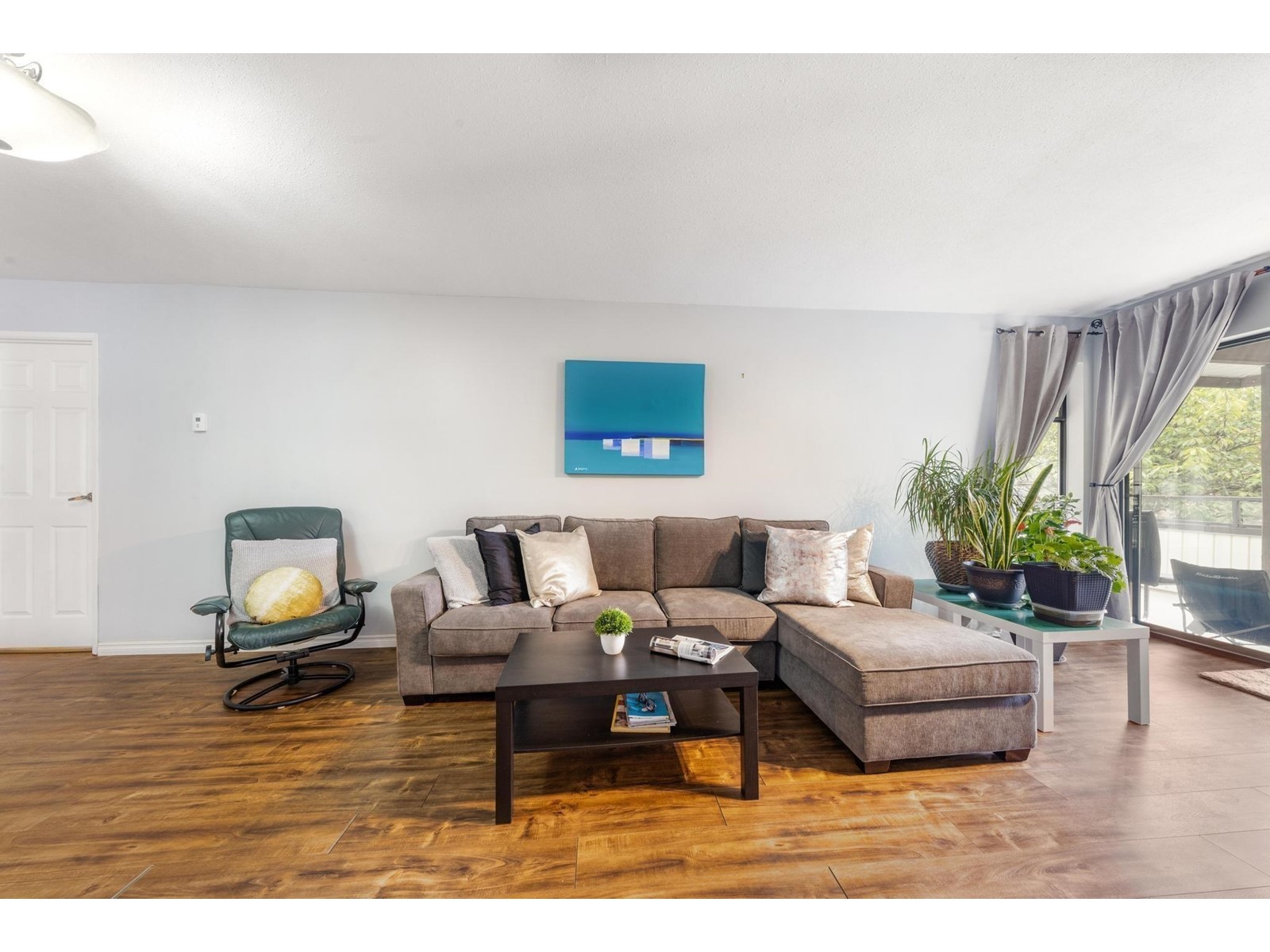 Property at 236 15153 98 AVENUE image 3