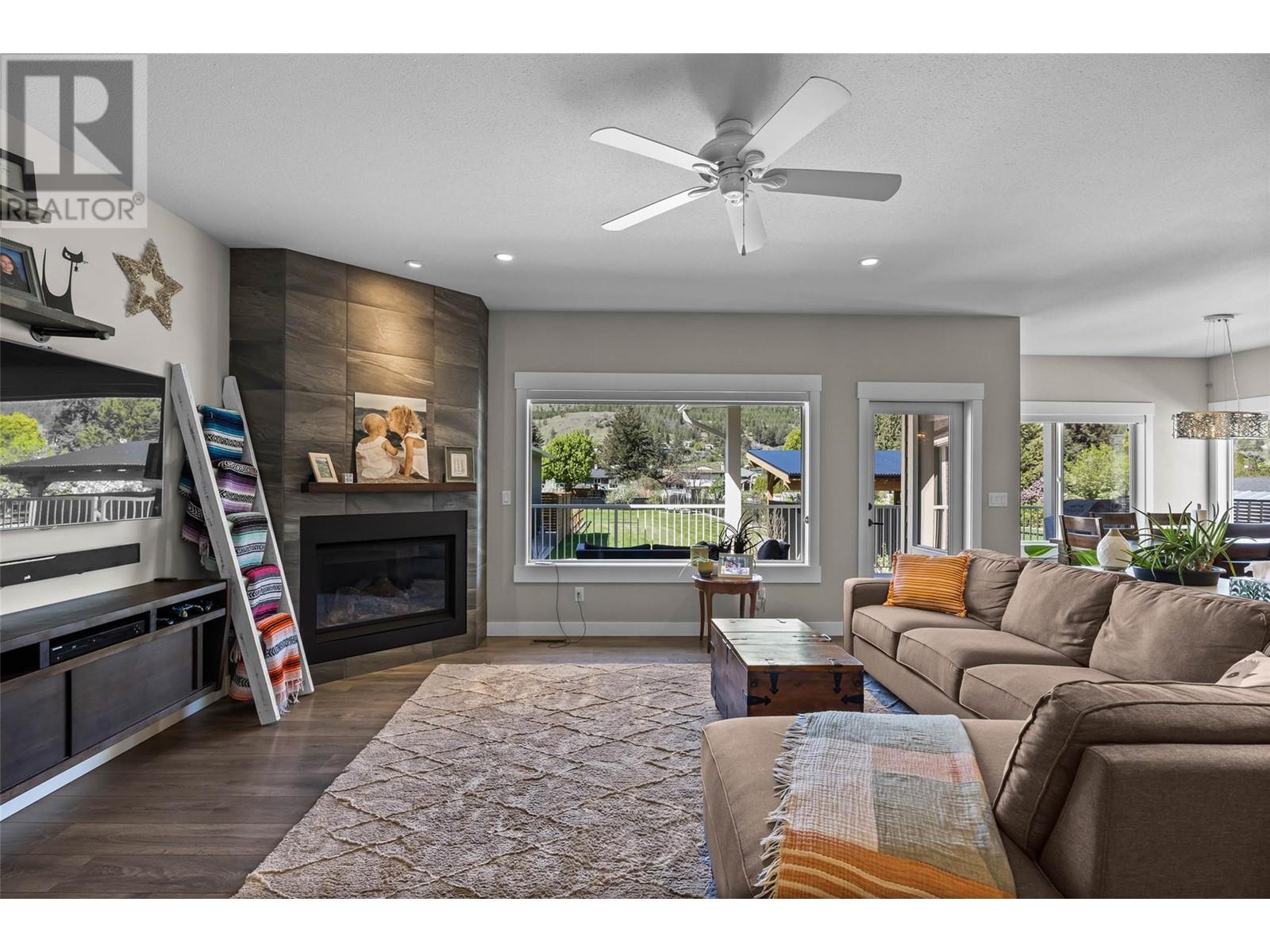 Property at 4395 SPURRAWAY Road image 5