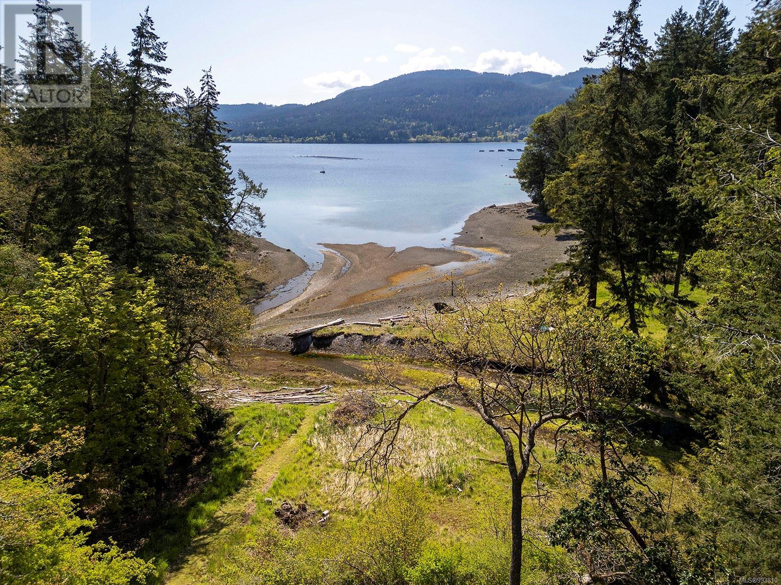 Property at 2399 Garry Oak Dr image 4