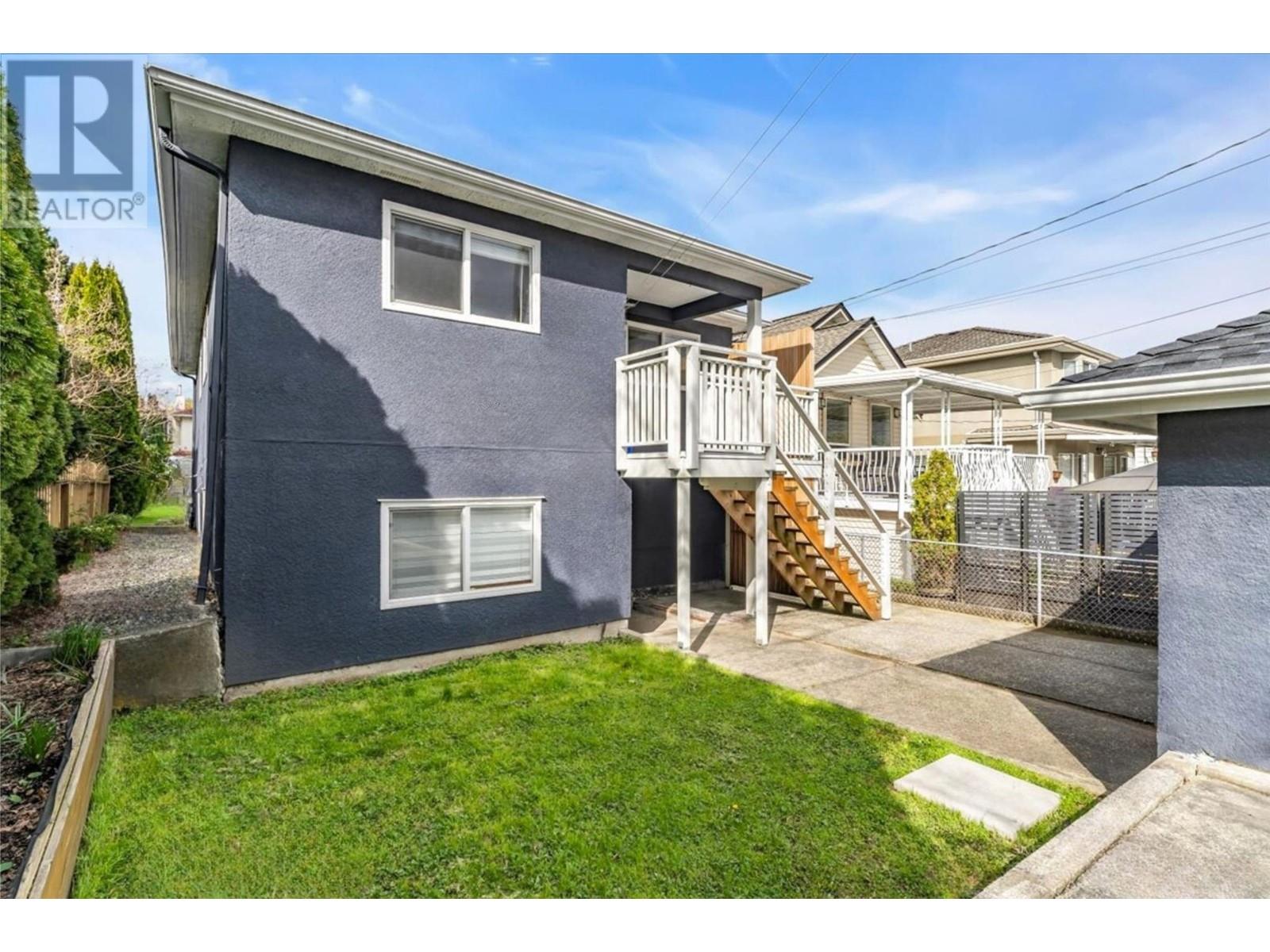 2942 E Georgia Street, Vancouver, British Columbia  V5K 2K6 - Photo 25 - R2997560