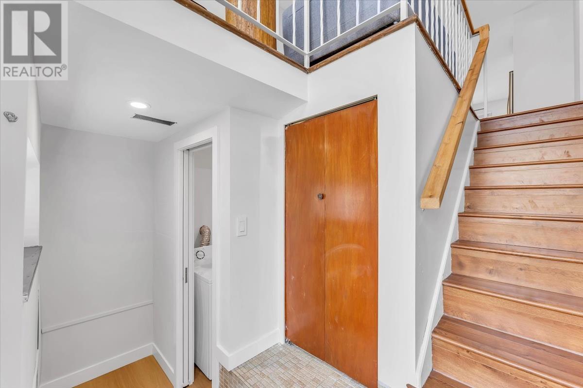 2942 E Georgia Street, Vancouver, British Columbia  V5K 2K6 - Photo 27 - R2997560