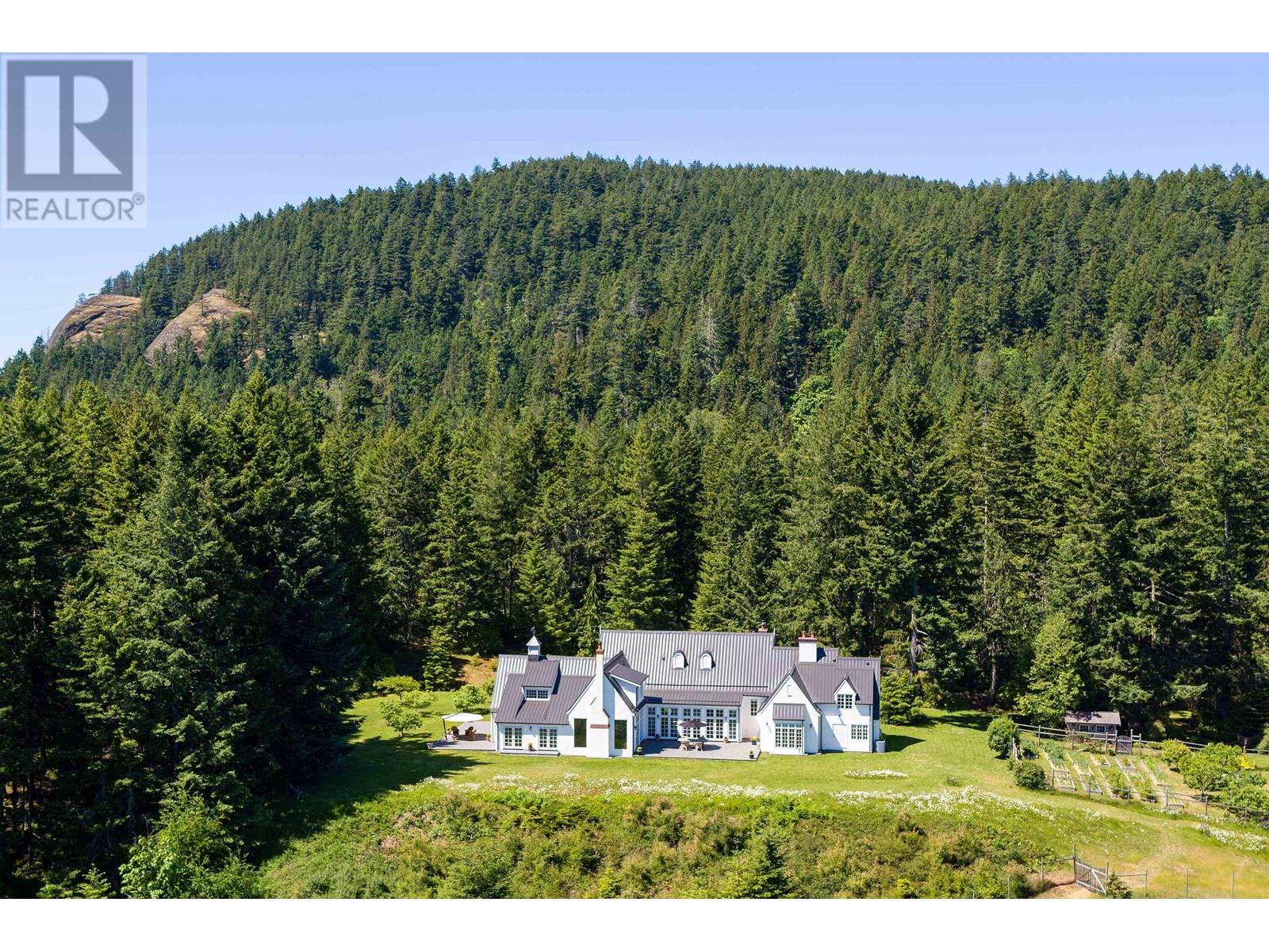 377 SEYMOUR HEIGHTS, salt spring island, British Columbia V8K2B6