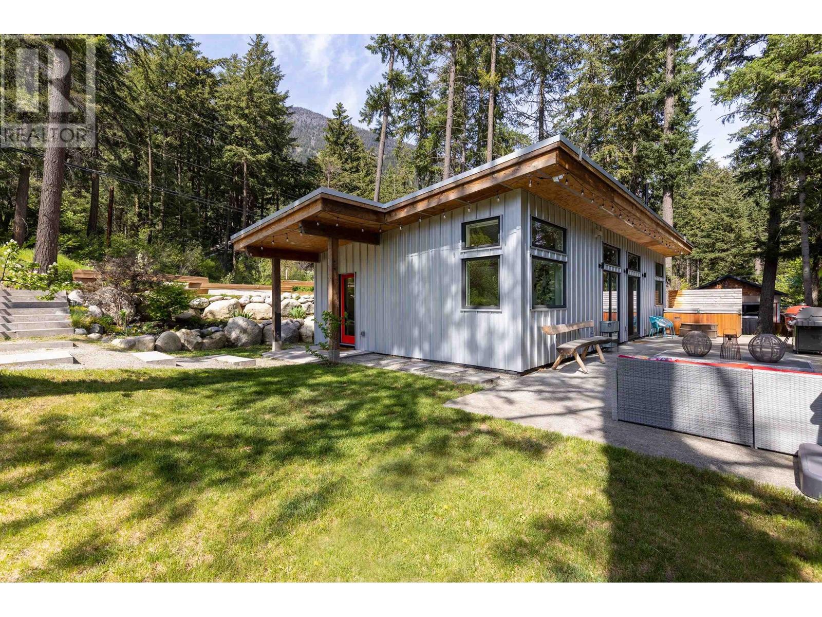 9406 PEMBERTON PORTAGE ROAD, d'arcy, British Columbia V0N1L0