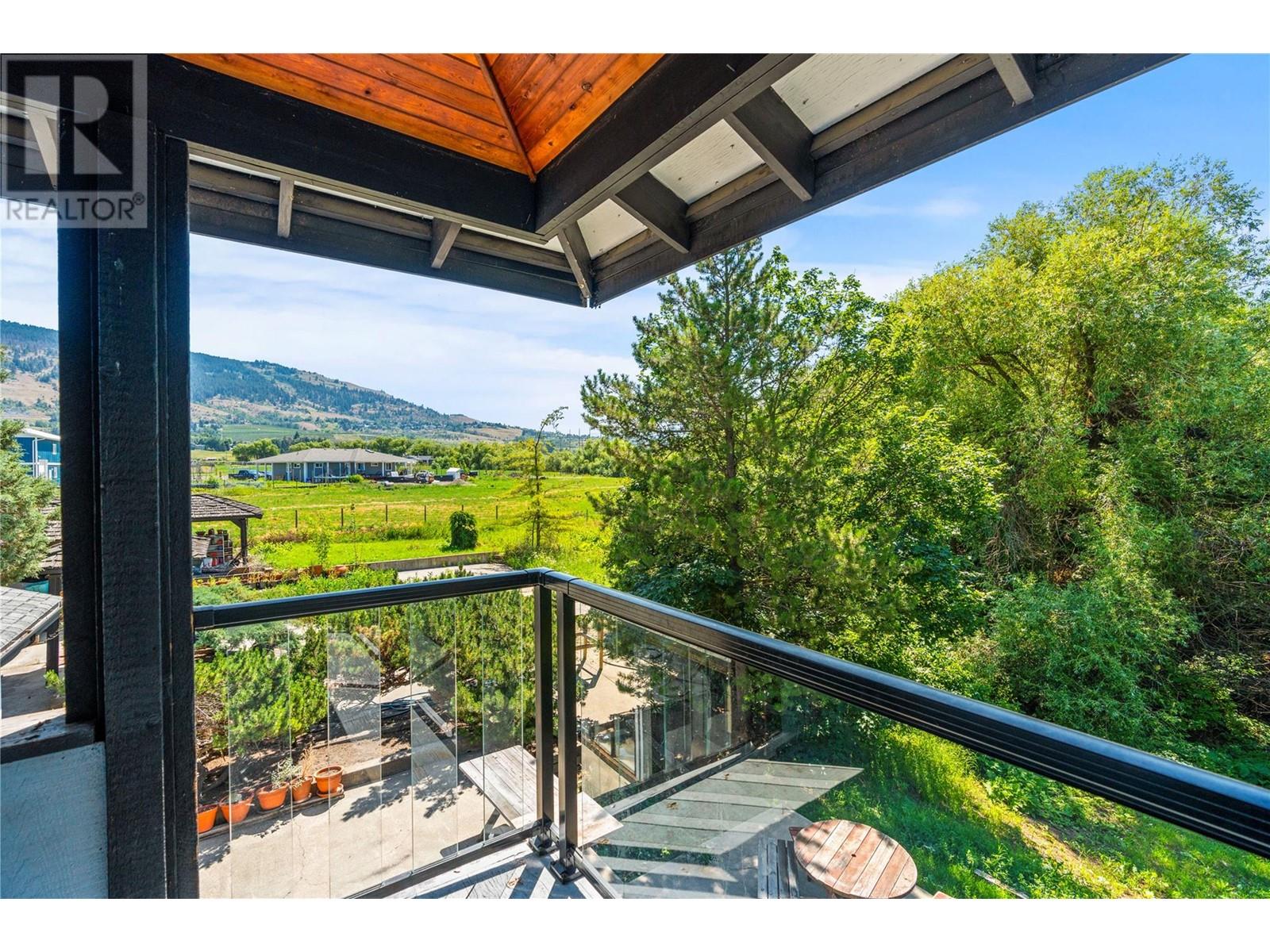 1451 Mountview Road, Vernon, British Columbia  V1B 3A5 - Photo 39 - 10346134