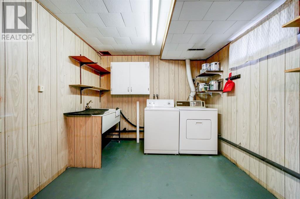 1810 123 Street, Blairmore, Alberta  T0K 0E0 - Photo 37 - A2215465