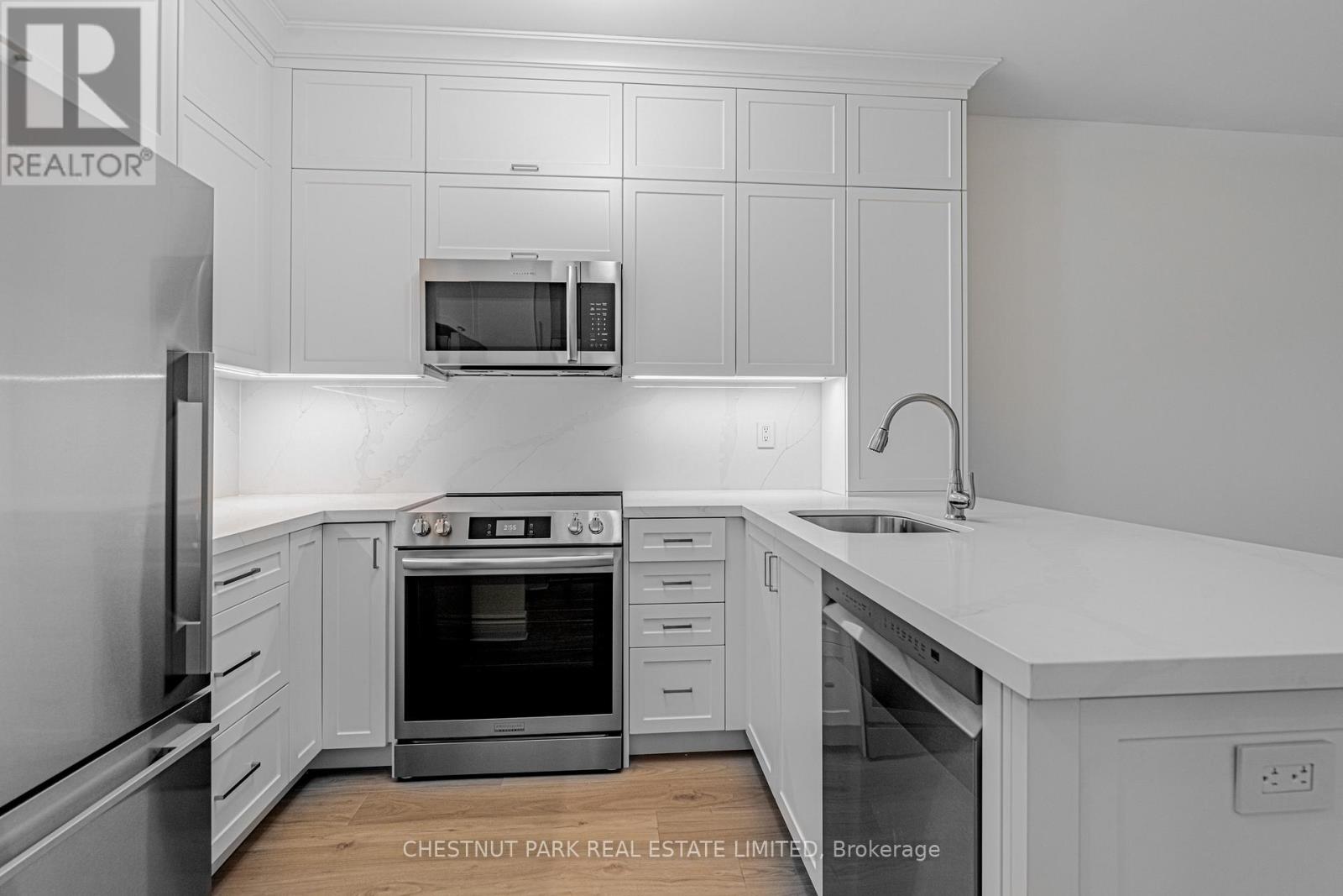104 - 95 Prince Arthur Avenue, Toronto, Ontario  M5R 3P6 - Photo 6 - C12120751