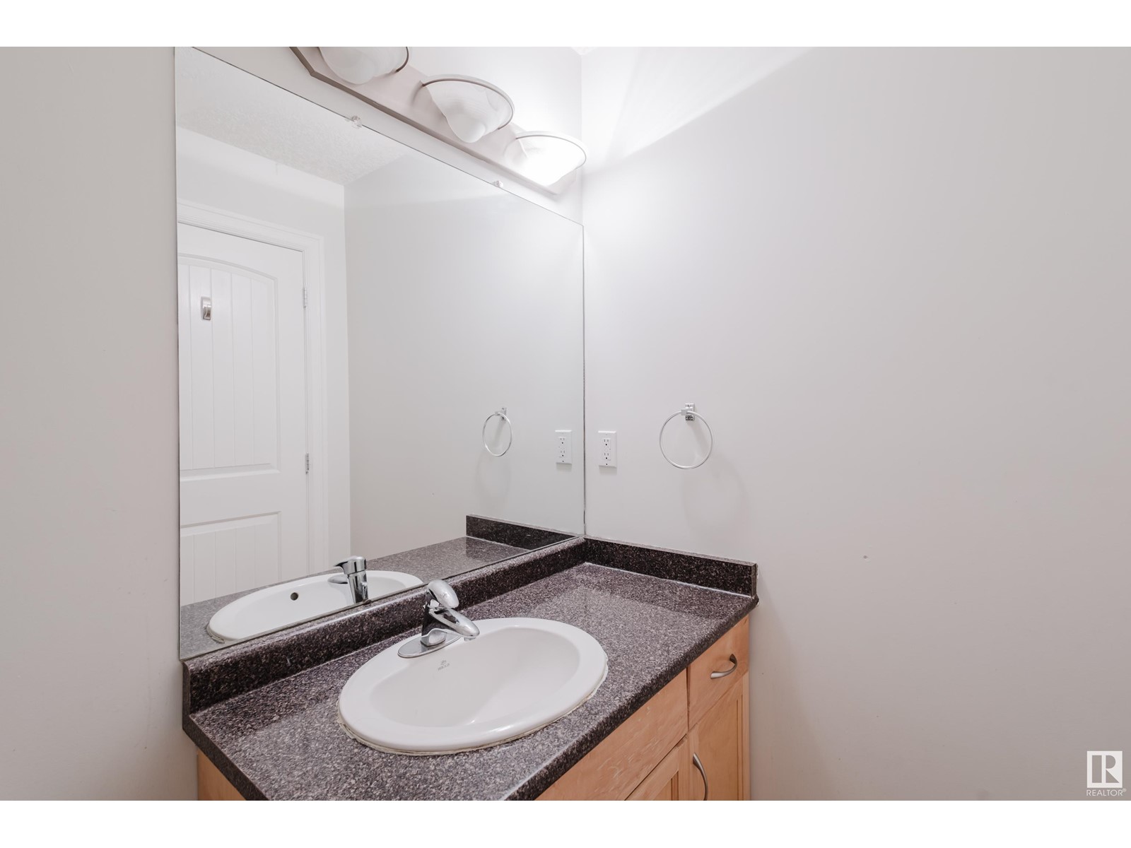 11828 173 Av Nw, Edmonton, Alberta  T5X 6G1 - Photo 25 - E4432376