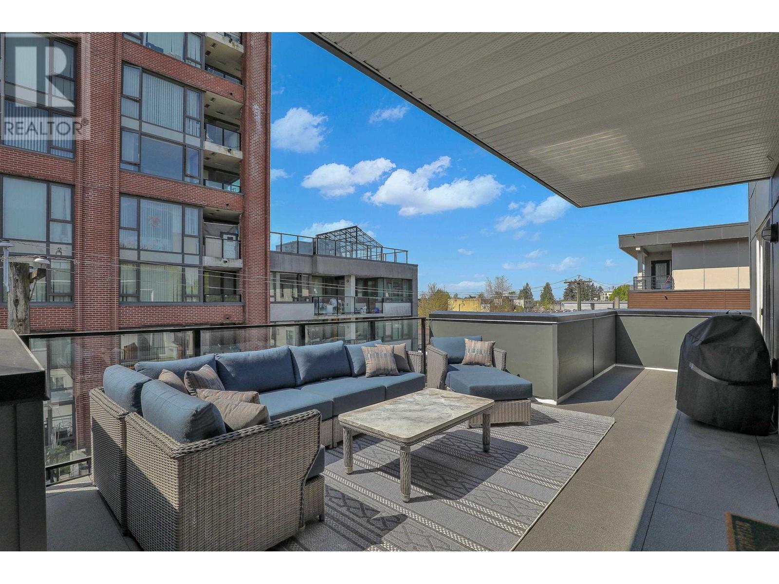 401 2688 Duke Street, Vancouver, British Columbia  V5R 4S9 - Photo 23 - R2997541