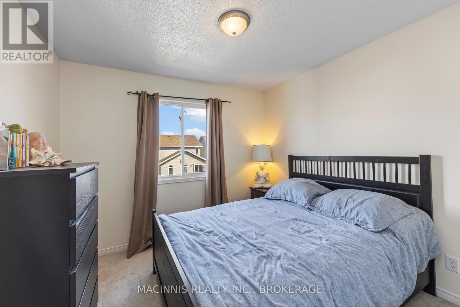 1018 Rainbow Crescent, Kingston, Ontario  K7K 7J3 - Photo 24 - X12121263