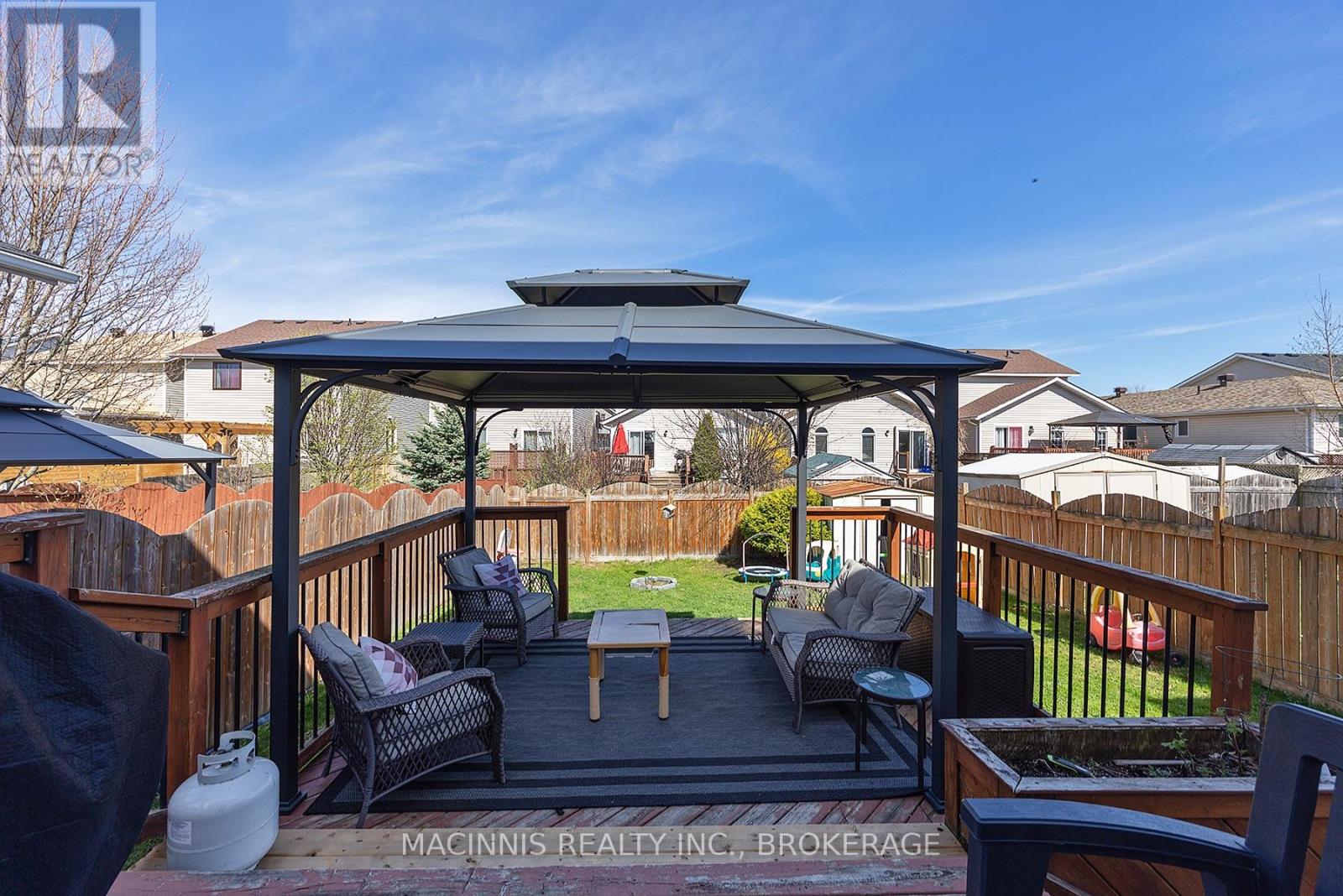 1018 Rainbow Crescent, Kingston, Ontario  K7K 7J3 - Photo 3 - X12121263