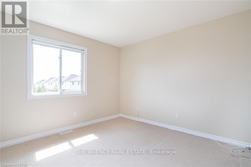 30 - 960 Bitterbush Crescent, London North, Ontario  N6H 0G1 - Photo 21 - X12121112