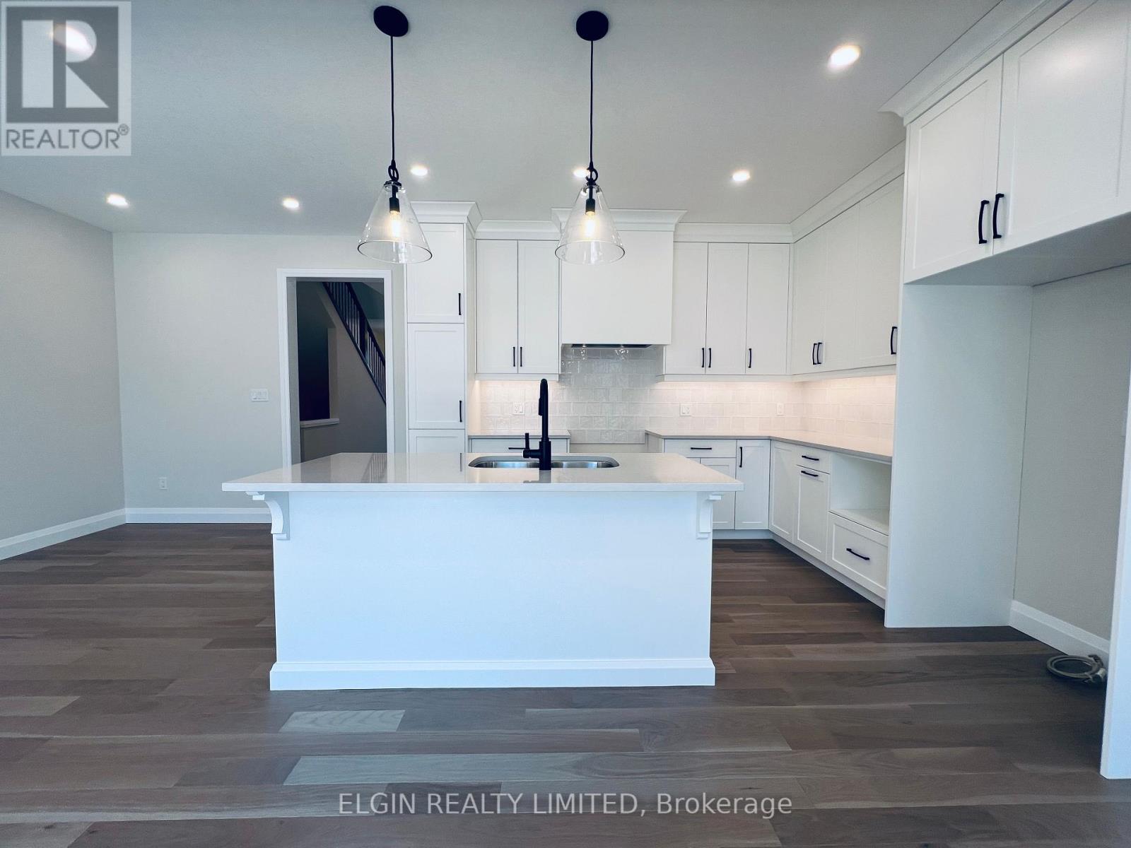 25-49 Royal Dornoch Drive, St. Thomas, Ontario  N5R 0P4 - Photo 13 - X12121193