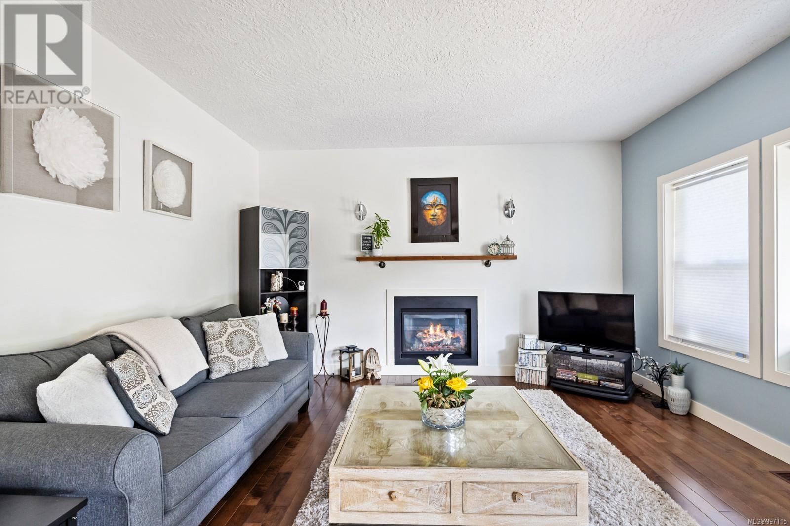 Property at 3638 Soren Pl image 3