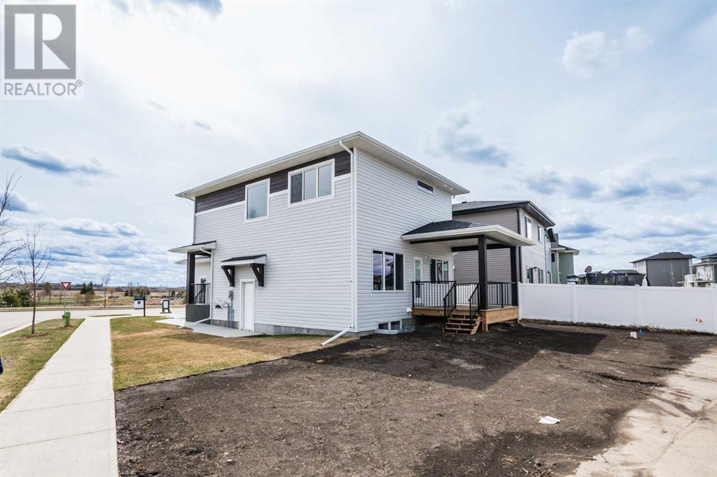 276 Emerald Drive, Red Deer, Alberta  T4P 3E1 - Photo 26 - A2189824