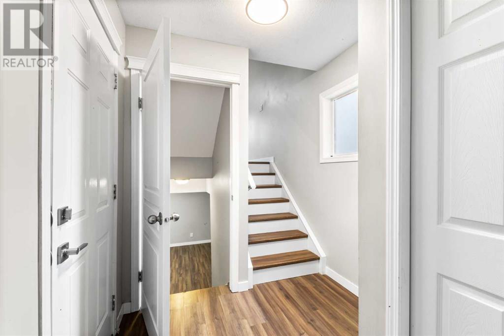 Property at 804, 7038 16 Avenue SE image 2