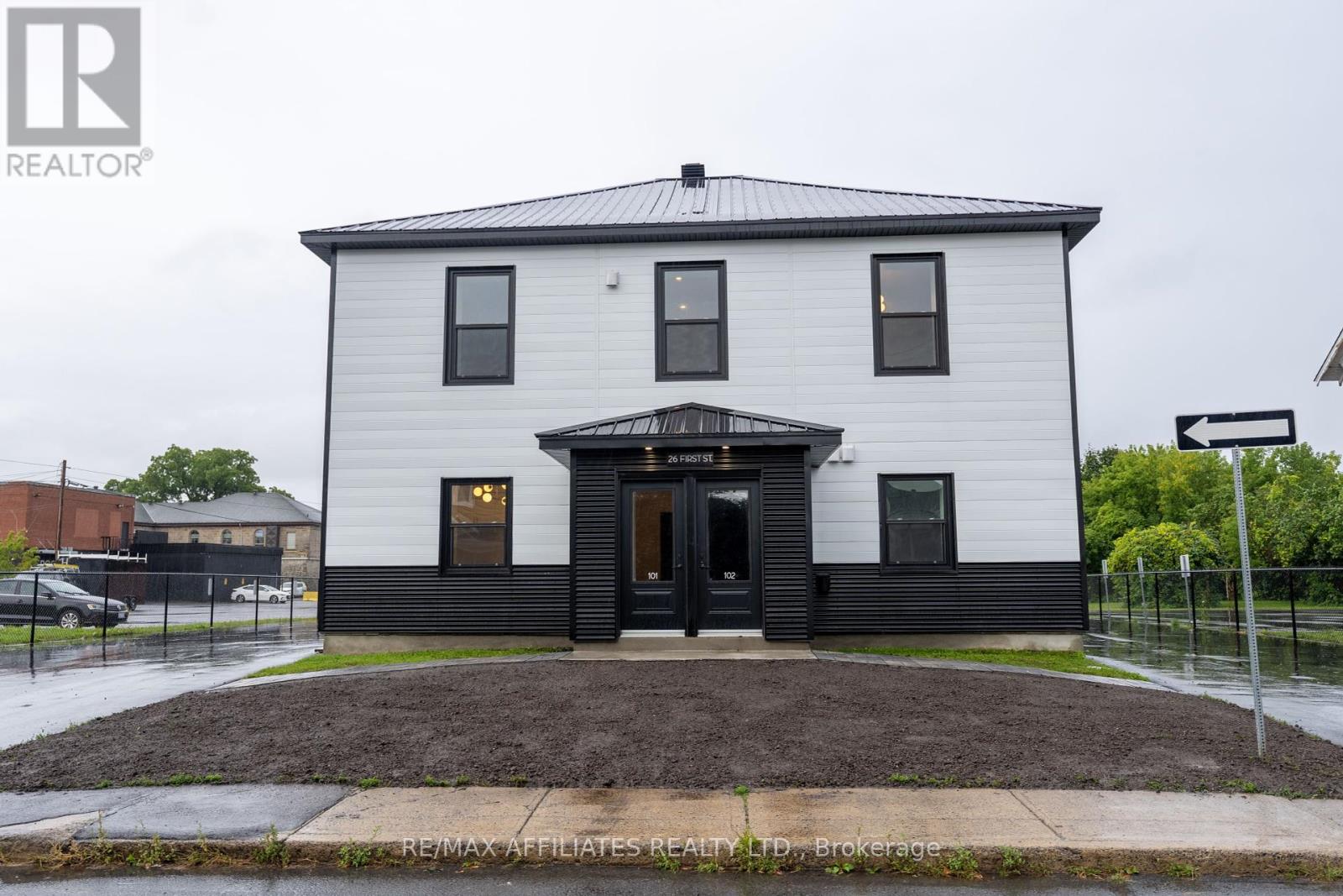 102 - 26 FIRST STREET W, Cornwall, Ontario