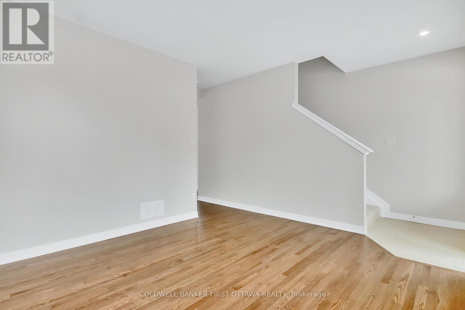 117 Rugosa Street, Ottawa, Ontario  K0A 2E0 - Photo 6 - X12121201