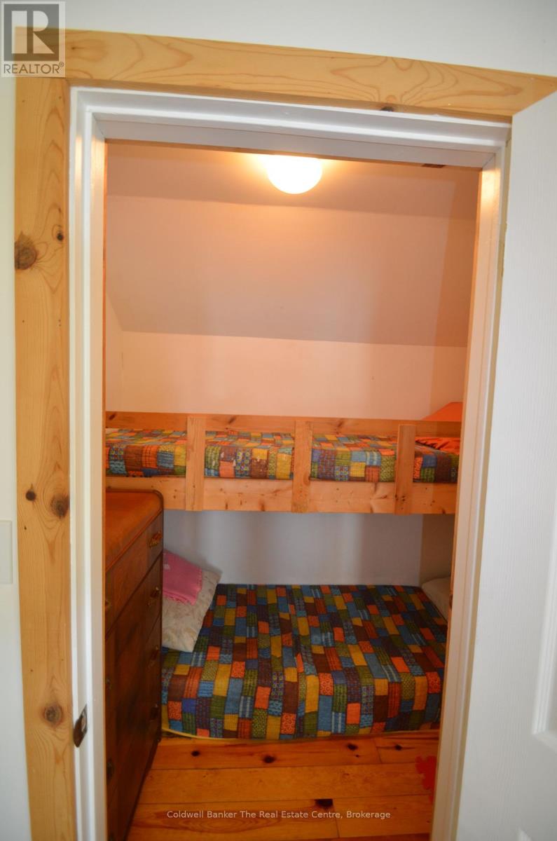 10835 Raven - West Shore Way, Algonquin Highlands, Ontario  P0A 1E0 - Photo 17 - X12109673
