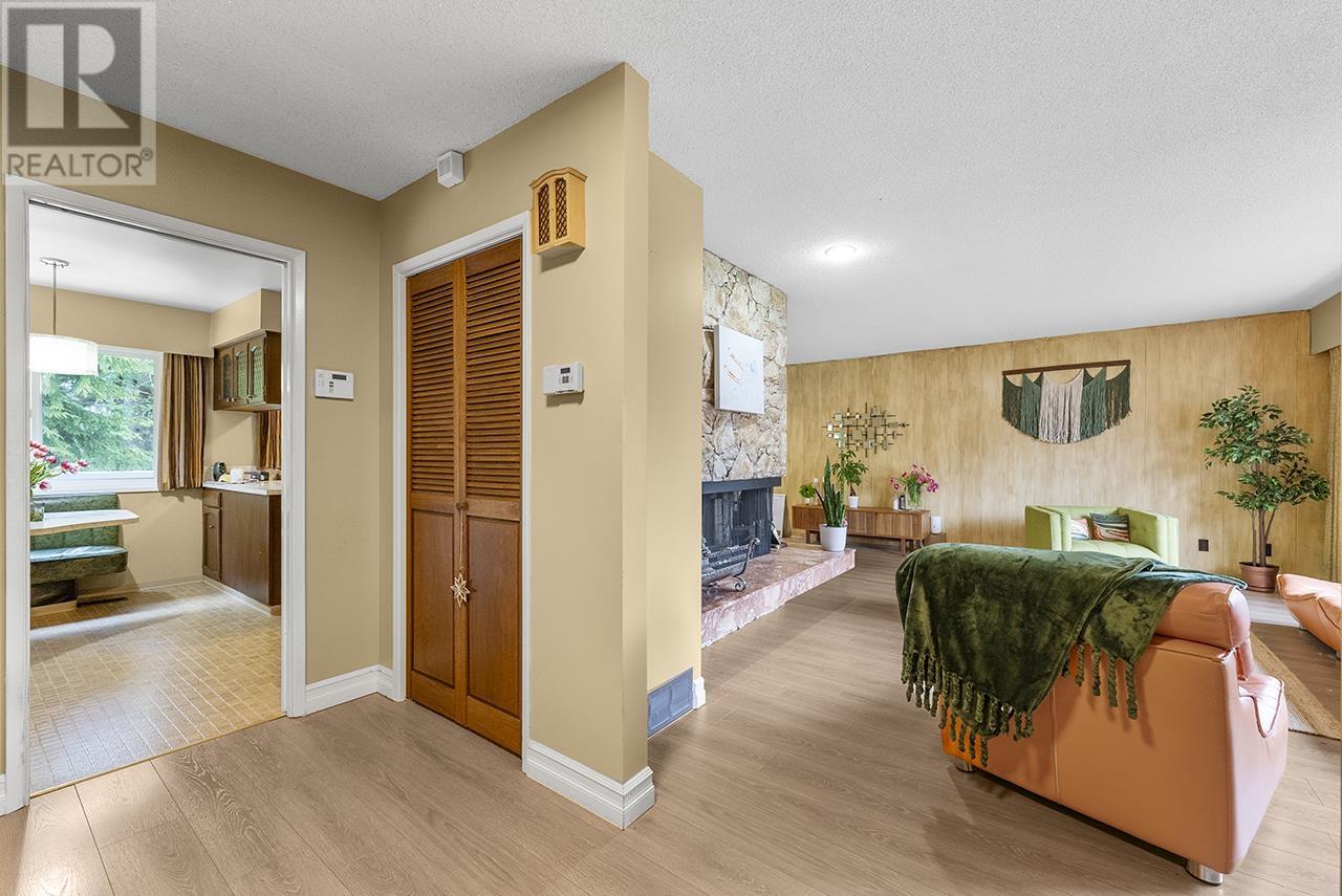 5178 Cliffridge Avenue, North Vancouver, British Columbia  V7R 3V4 - Photo 10 - R2997558