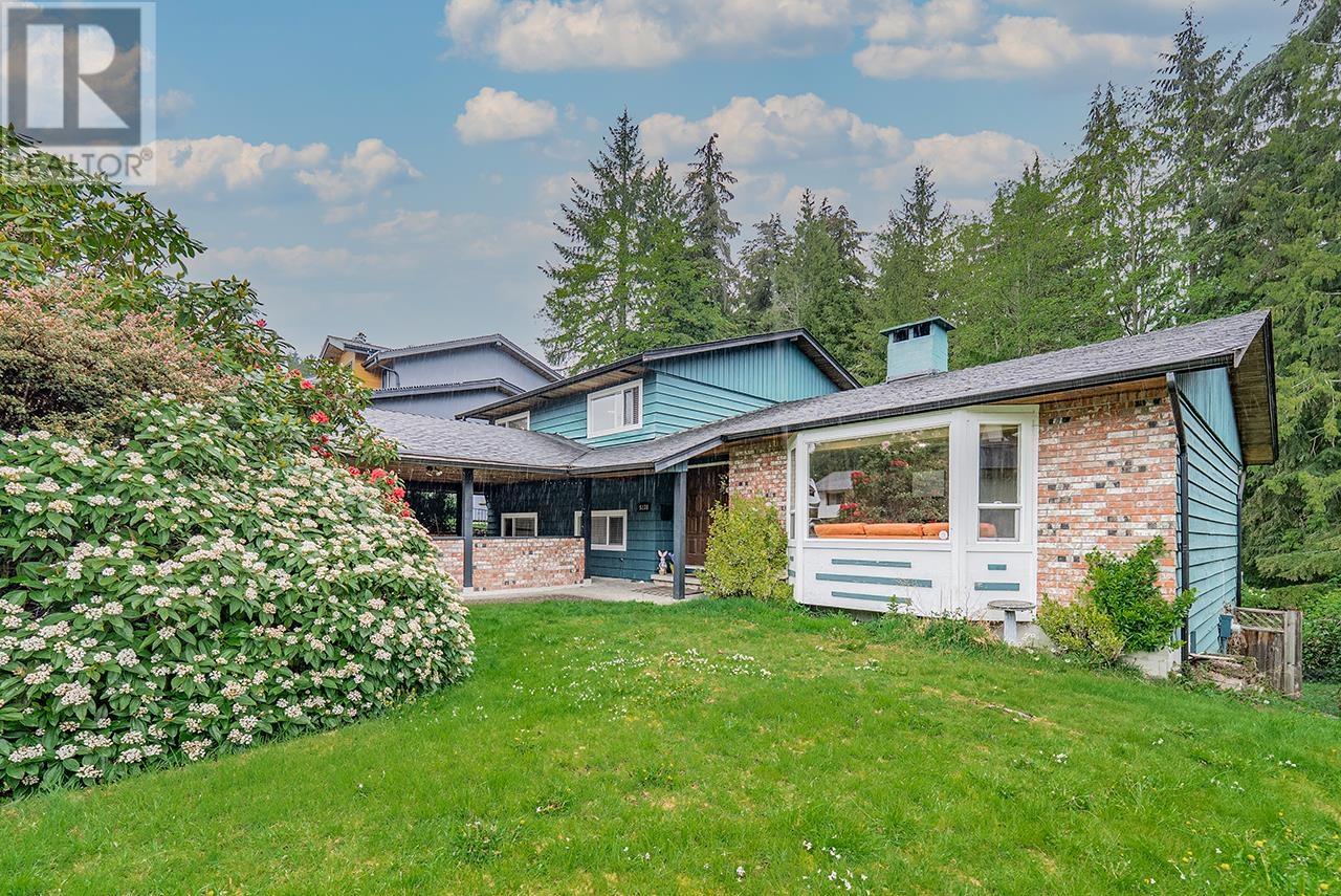 5178 Cliffridge Avenue, North Vancouver, British Columbia  V7R 3V4 - Photo 3 - R2997558