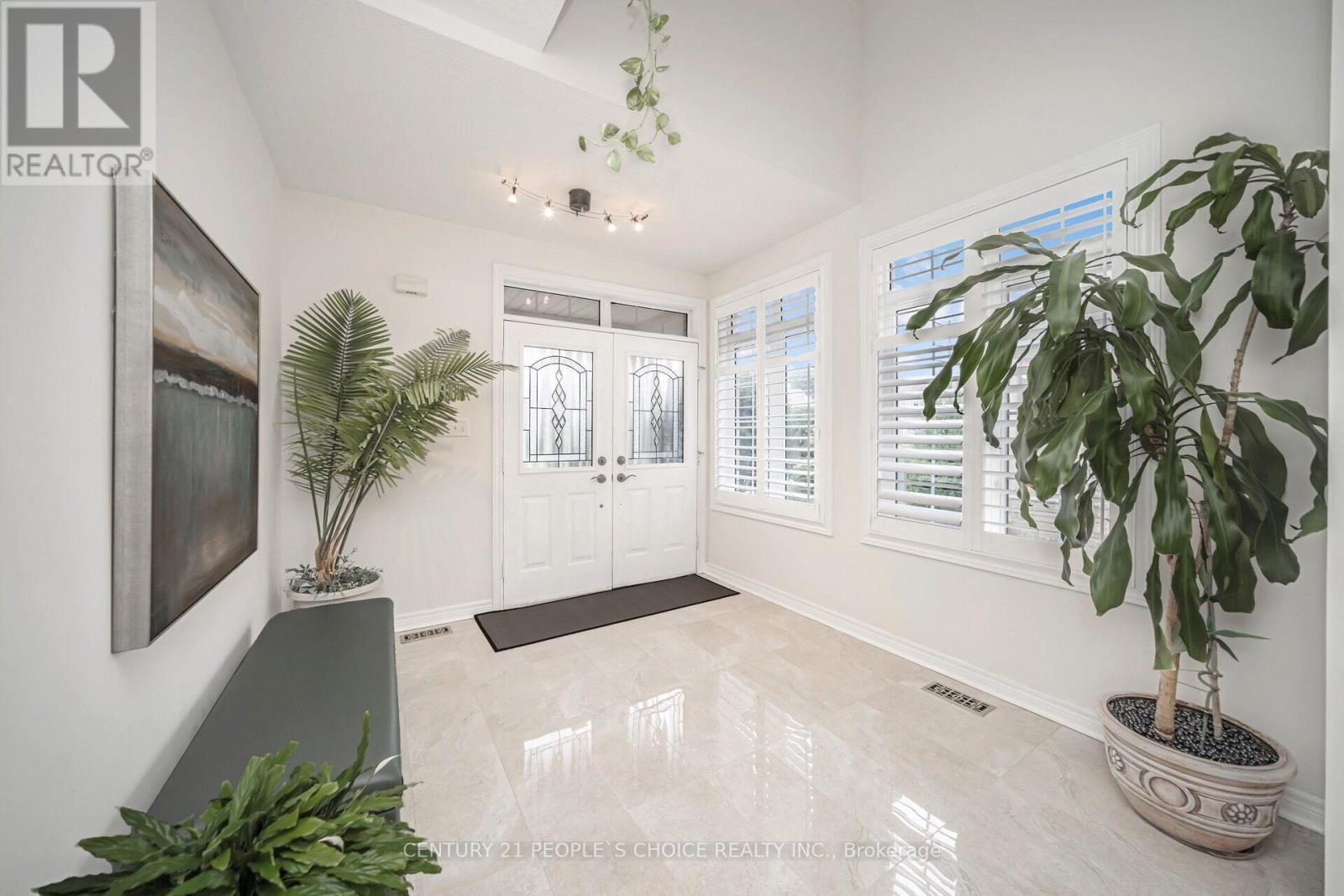 Property at 810 CRAIG CARRIER COURT image 5