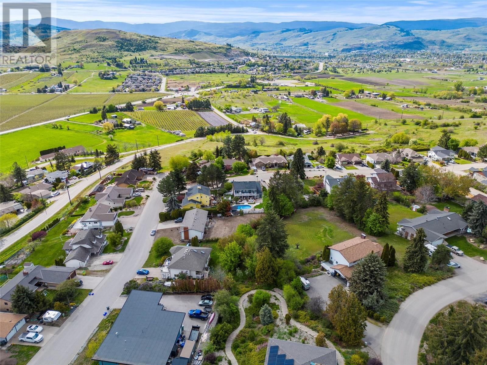 435 Scenic Drive, Vernon, British Columbia  V1B 2W9 - Photo 8 - 10346139