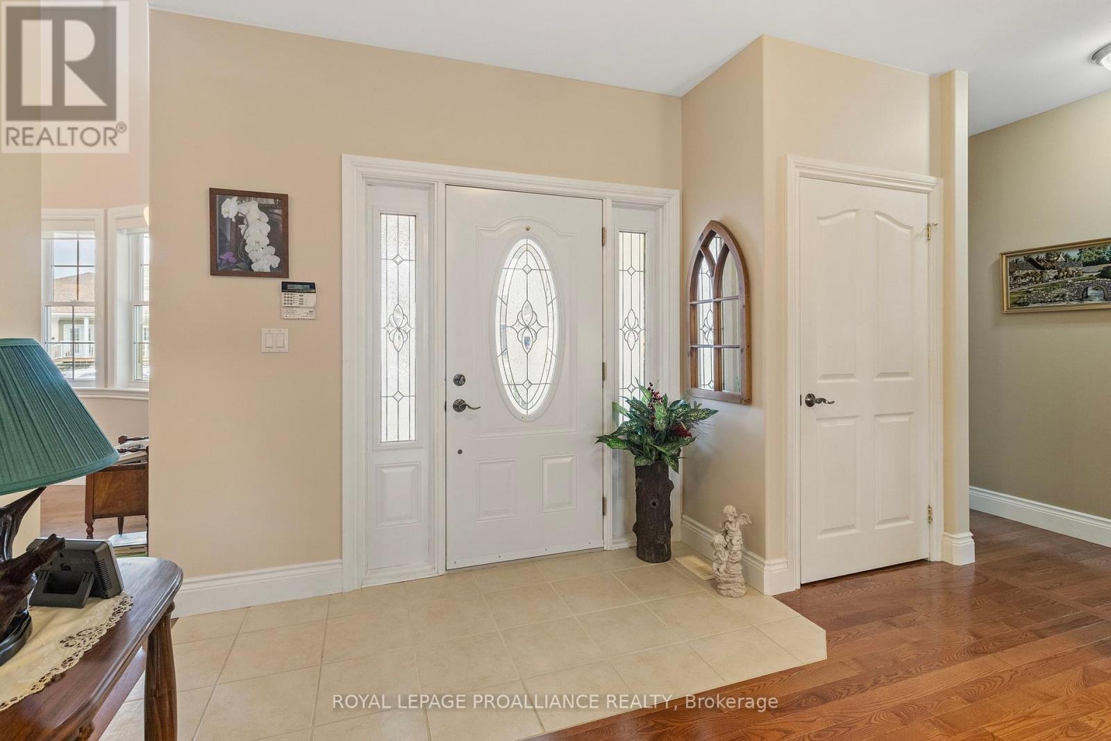 1436 Flanders Road, Brockville, Ontario  K6V 0A2 - Photo 6 - X12121204